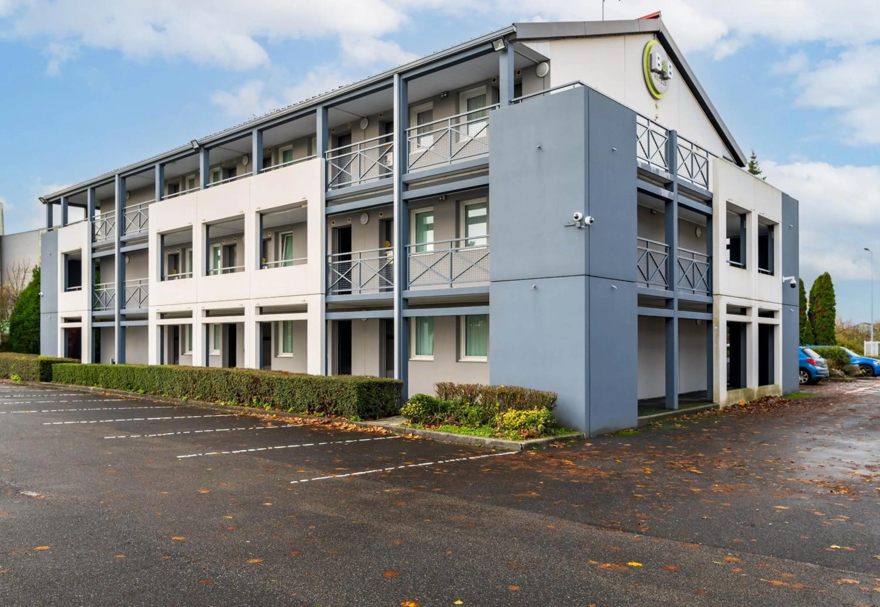 Property building in B&B HOTEL Lille Seclin Unexpo