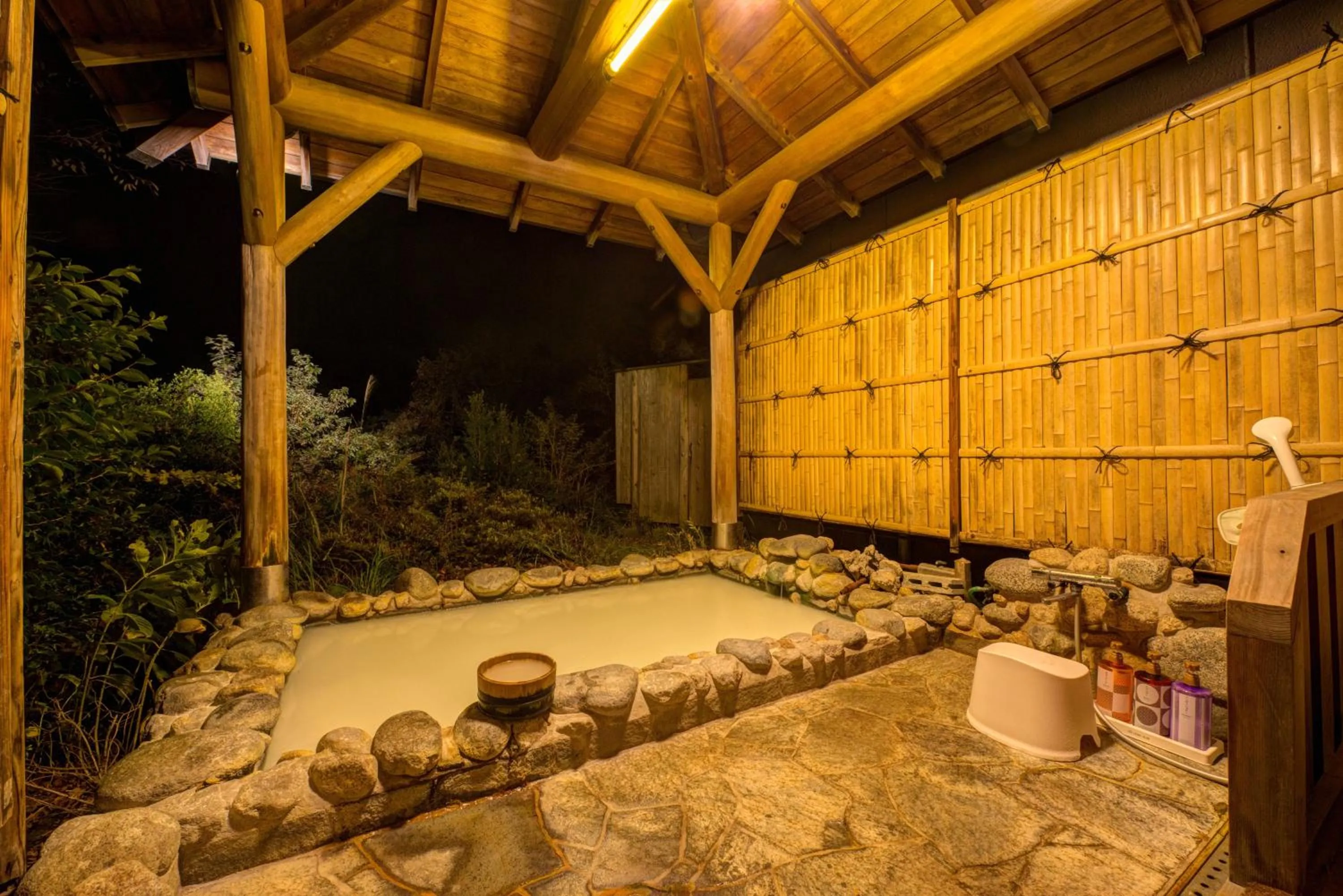 Hot Spring Bath in Mizu no Kaori