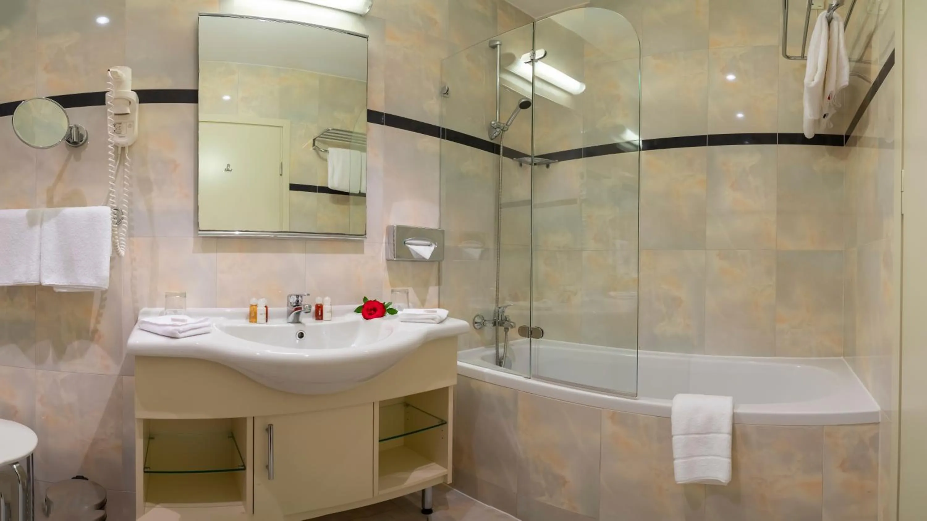 Bathroom in Hotel Kvarner Palace