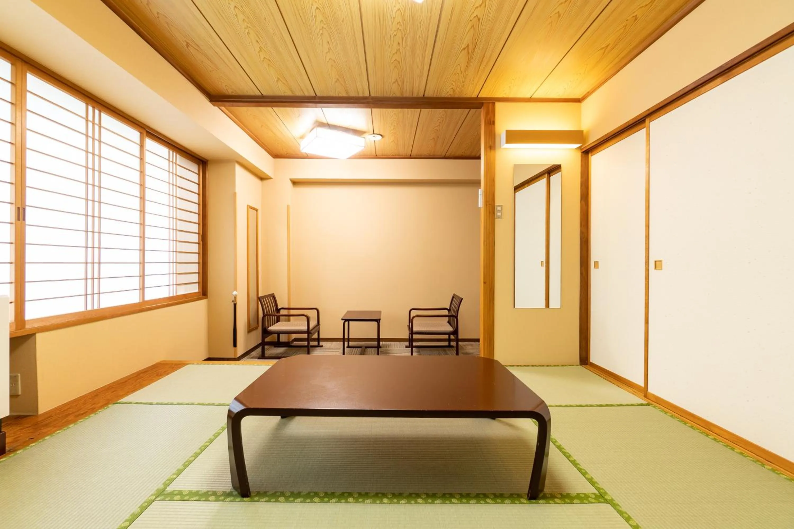 Photo of the whole room in Ooedo Onsen Monogatari Kounkaku