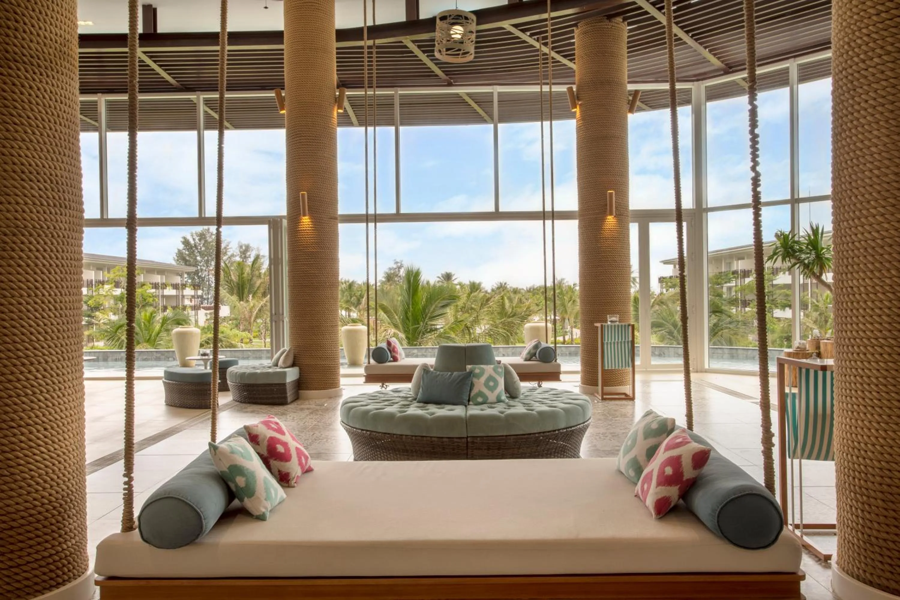 Lobby or reception, Bed in SOL by Meliá Phu Quoc