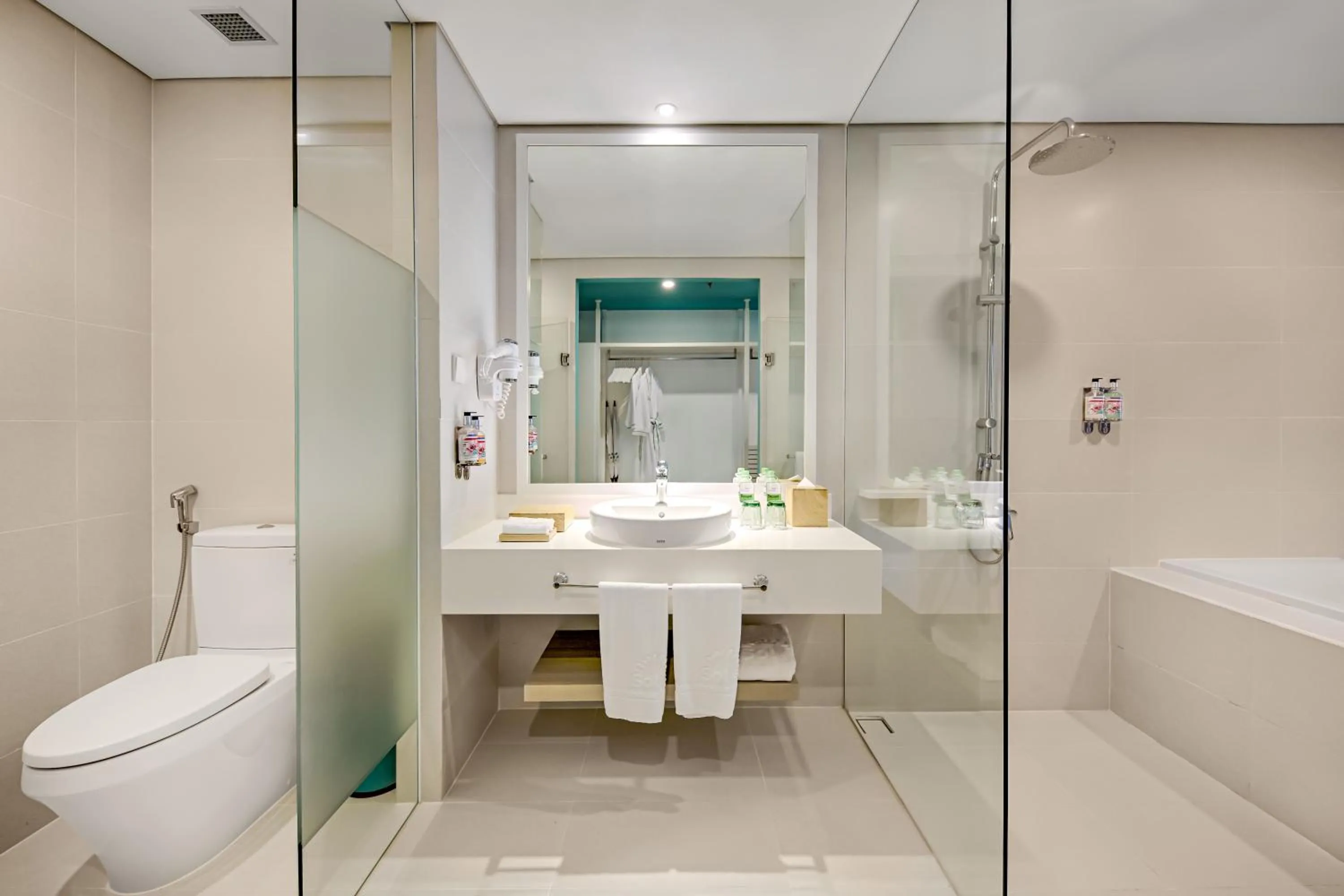 Bathroom in SOL by Meliá Phu Quoc