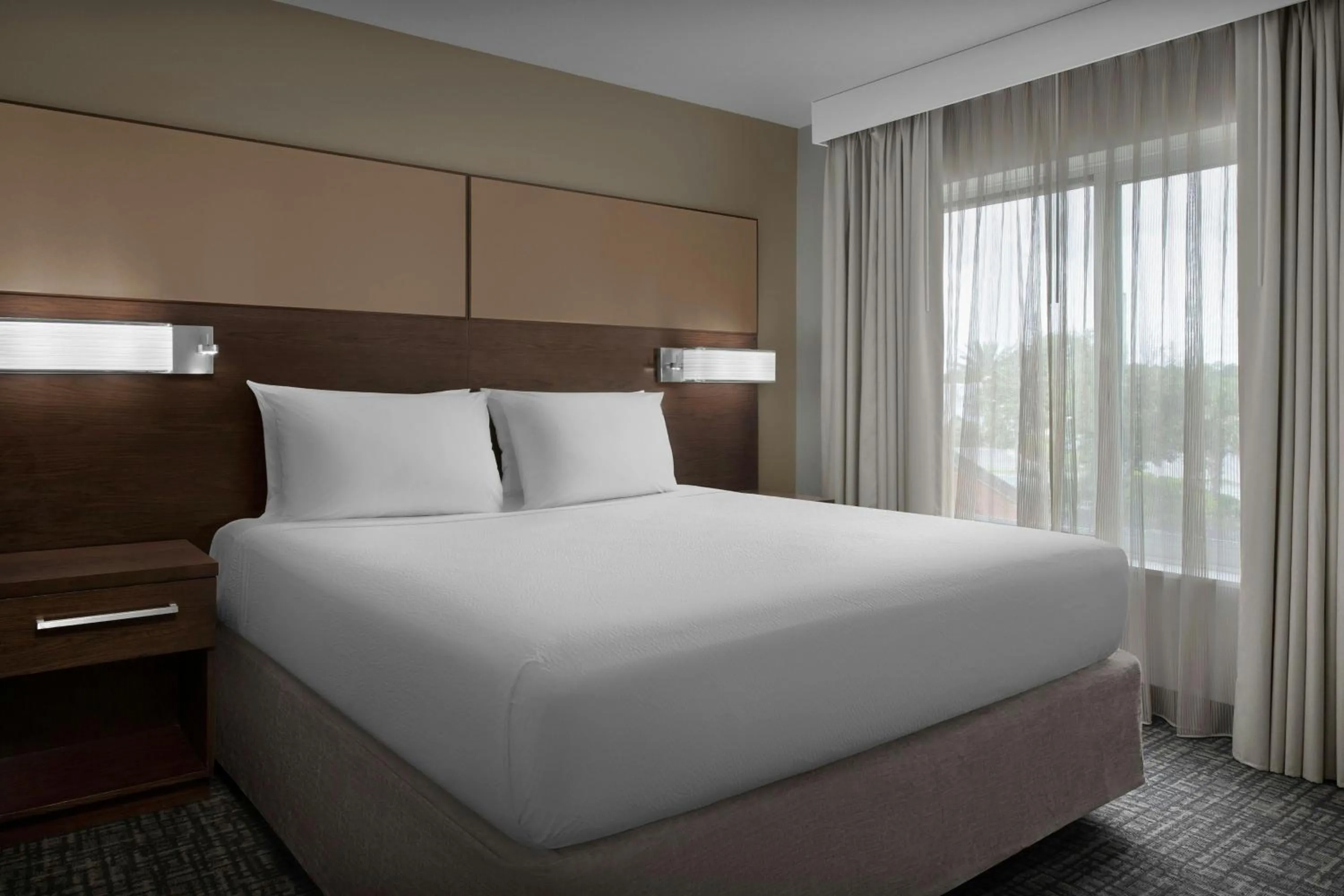 Bedroom, Bed in Residence Inn by Marriott Jacksonville South Bartram Park