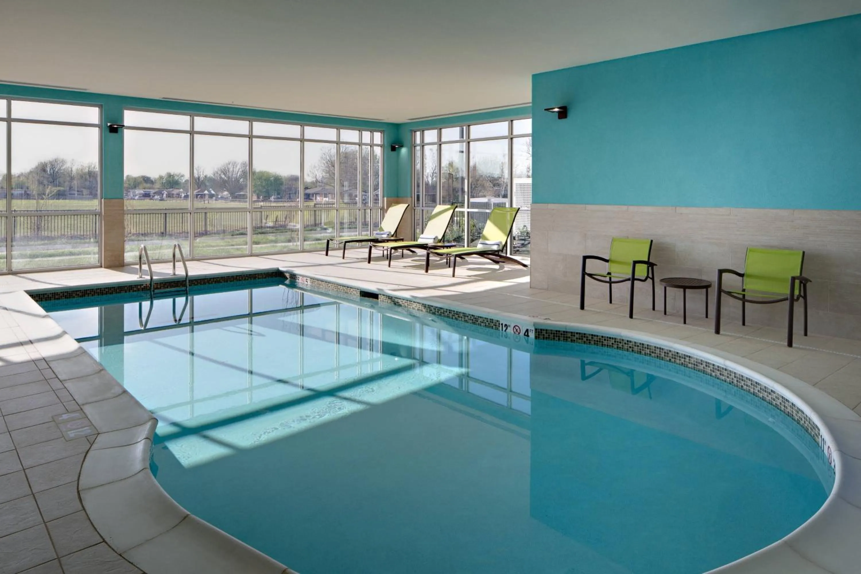 Swimming pool in SpringHill Suites by Marriott Oklahoma City Midwest City Del City