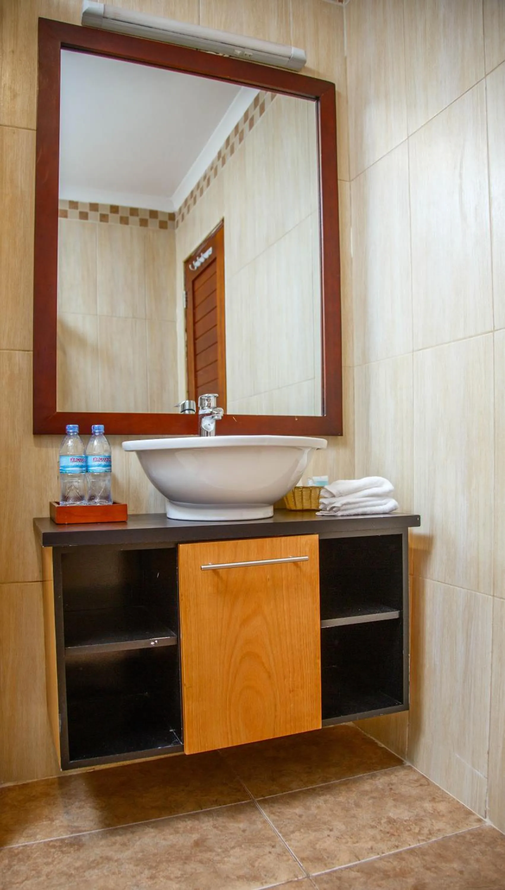 Bathroom in Kilimanjaro Wonders Hotel