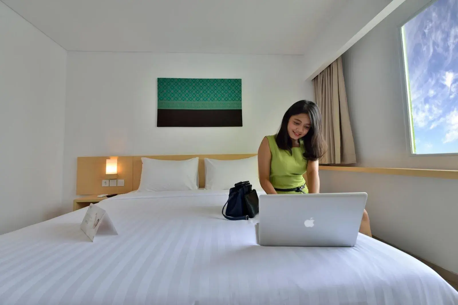 Bed in Whiz Prime Hotel Sudirman Pekanbaru Bed in Whiz Prime Hotel Sudirman Pekanbaru