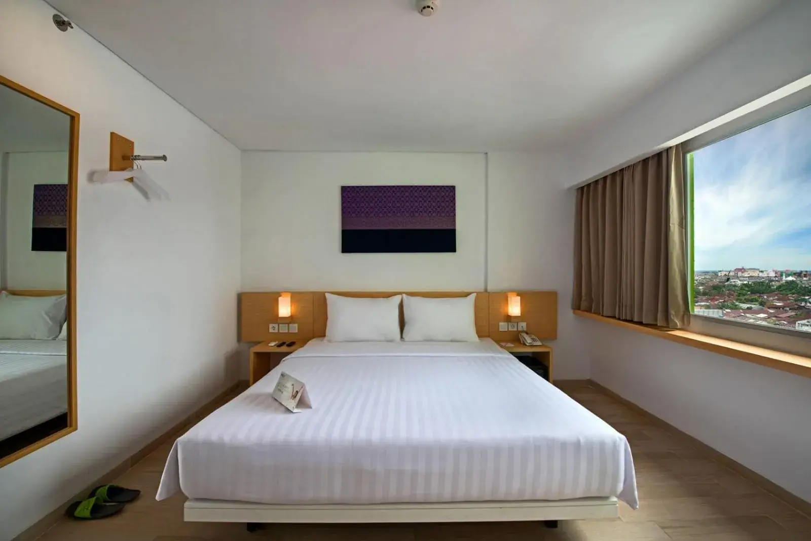 Bed in Whiz Prime Hotel Sudirman Pekanbaru Bed in Whiz Prime Hotel Sudirman Pekanbaru