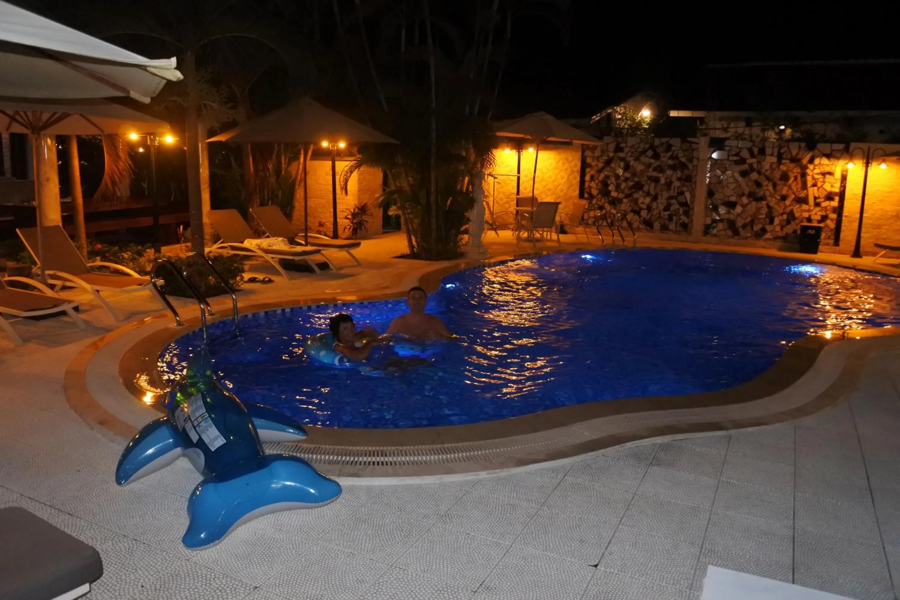 Swimming pool in Godiva Villa Phu Quoc