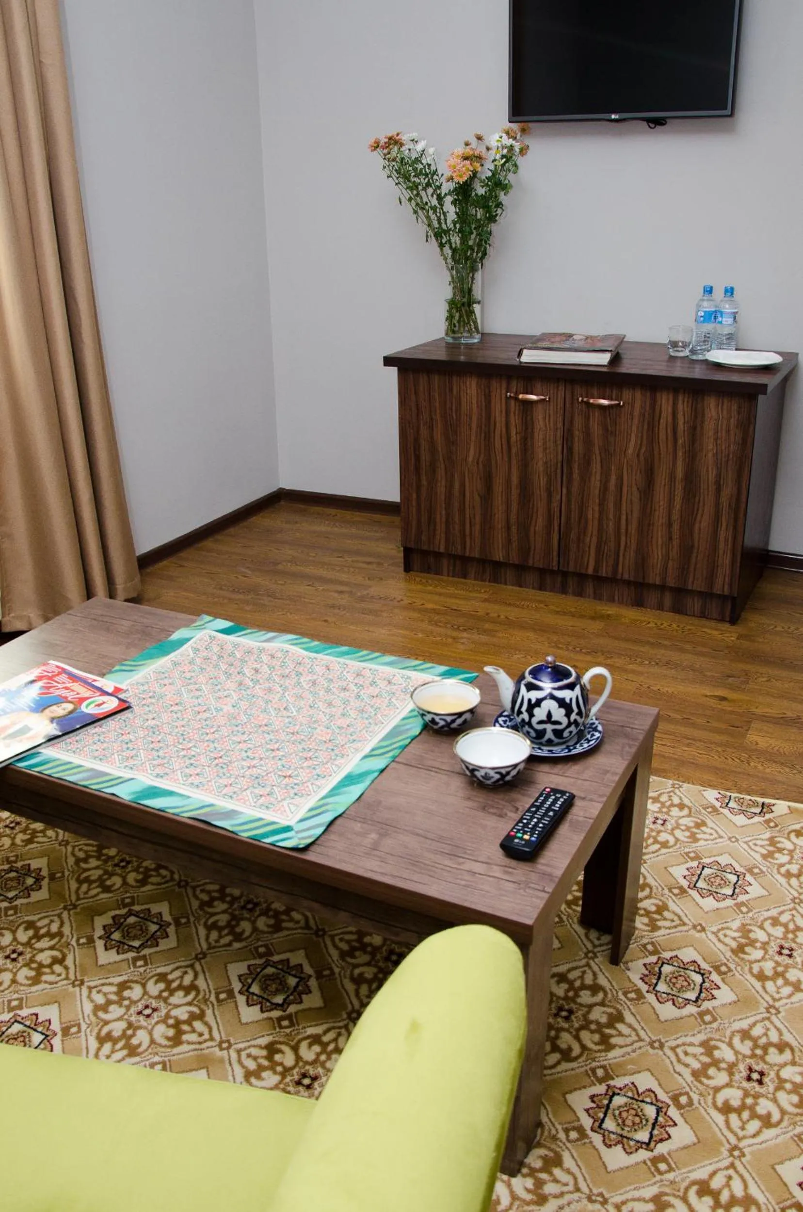 Living room in Jipek Joli Inn