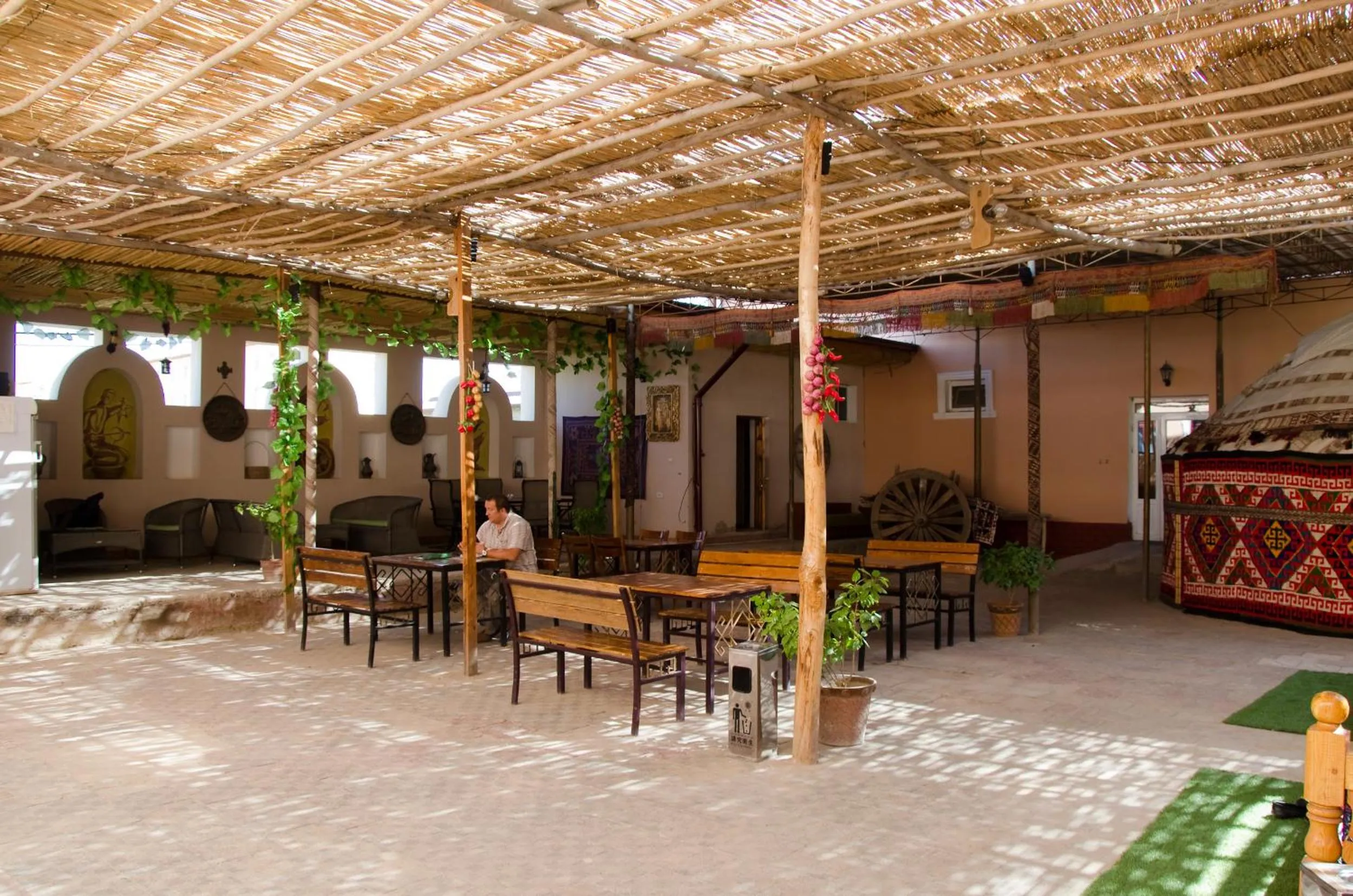 Balcony/Terrace in Jipek Joli Inn