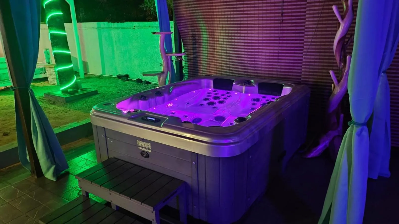 Garden in Stella Rina "Adults Only"