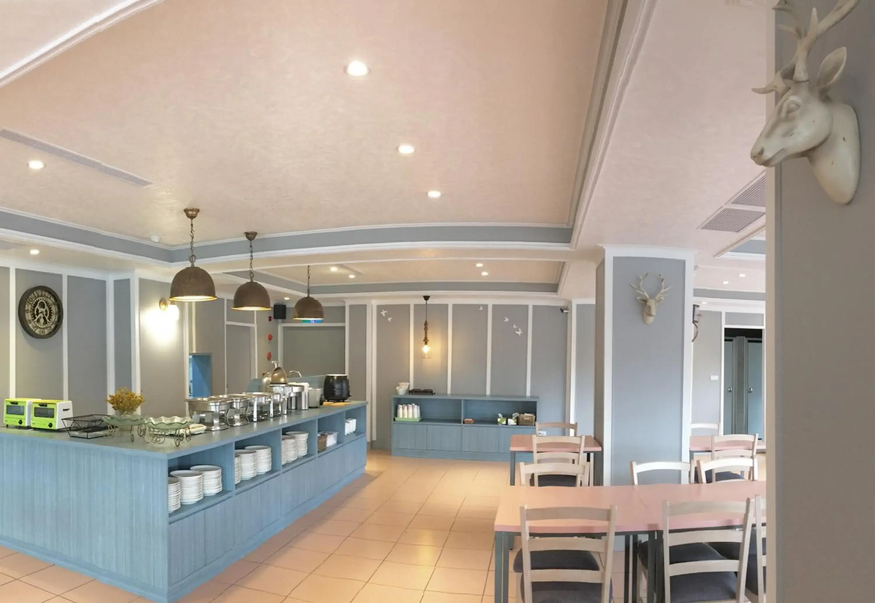 Property building in Wan Tai Hotel Property building in Wan Tai Hotel