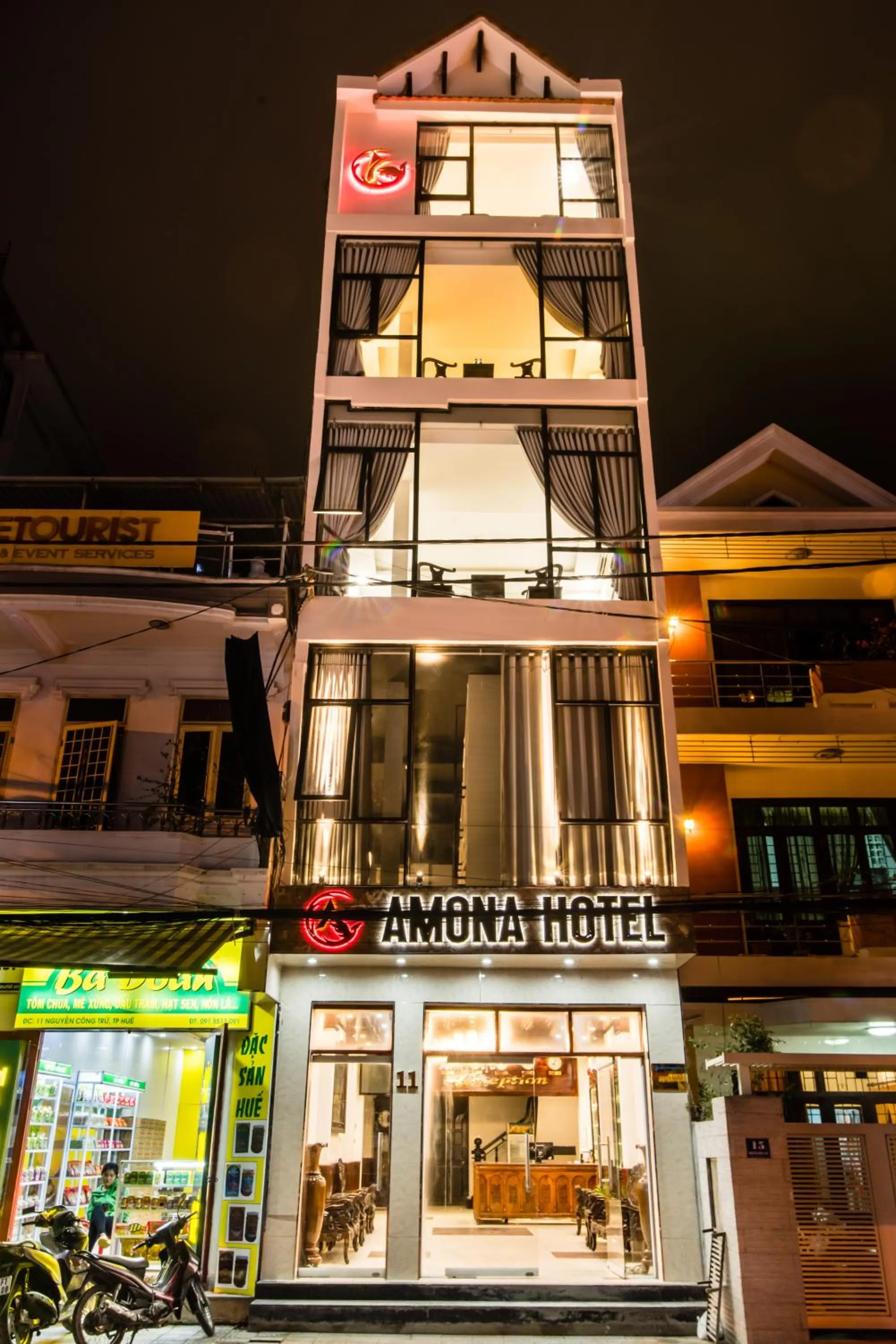 Facade/entrance in Amona Hotel