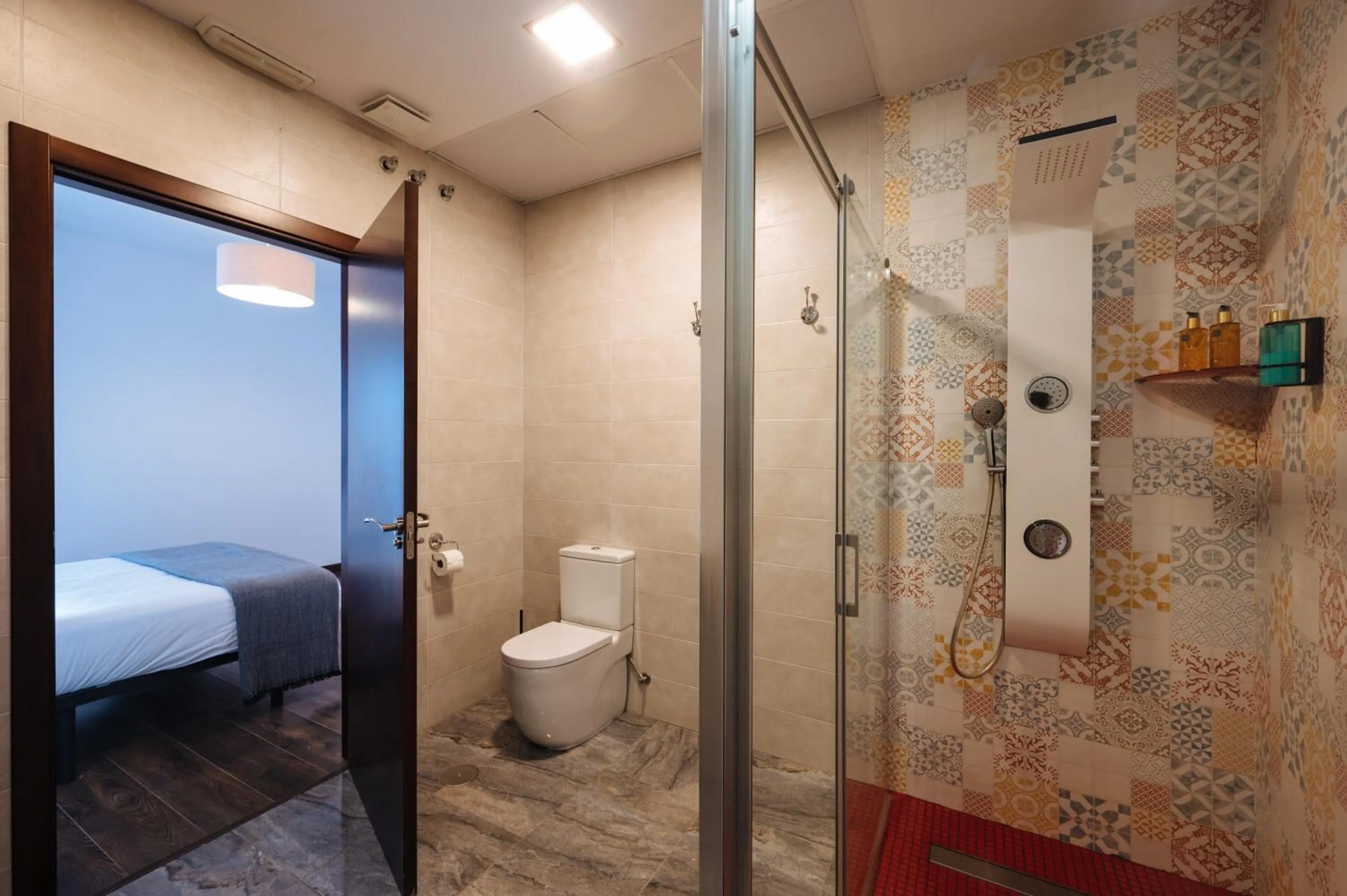 Shower in Apartamentos "El Escondite de María"