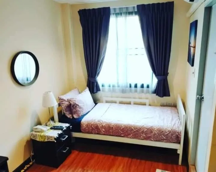 Bedroom, Bed in The Cube Sathorn Boutique Hotel เดอะ คิวบ์ สาทร บูติค โฮเทล Near BTS Surasak