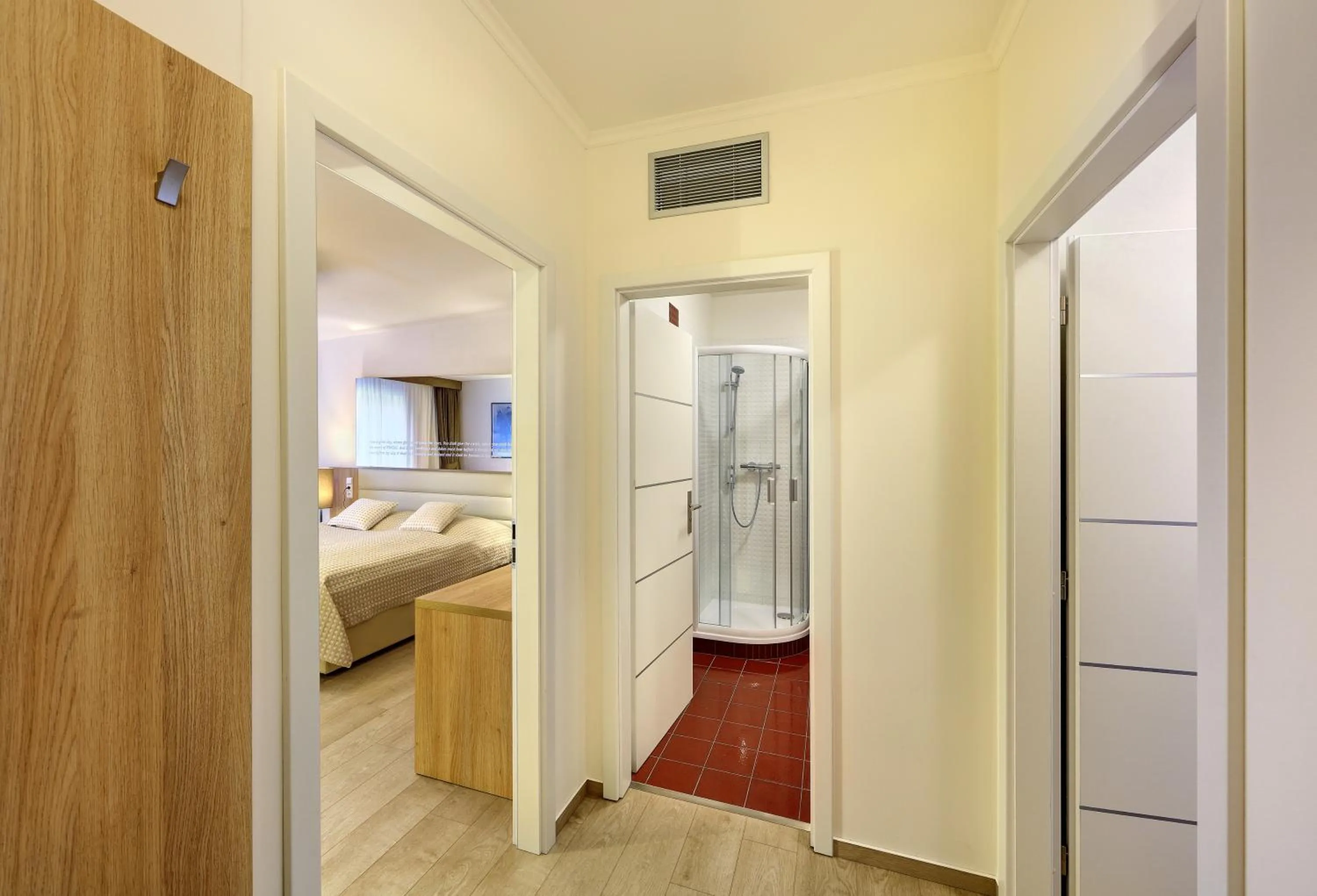 Photo of the whole room, Bed in Salvator Boutique Hotel vegan-friendly