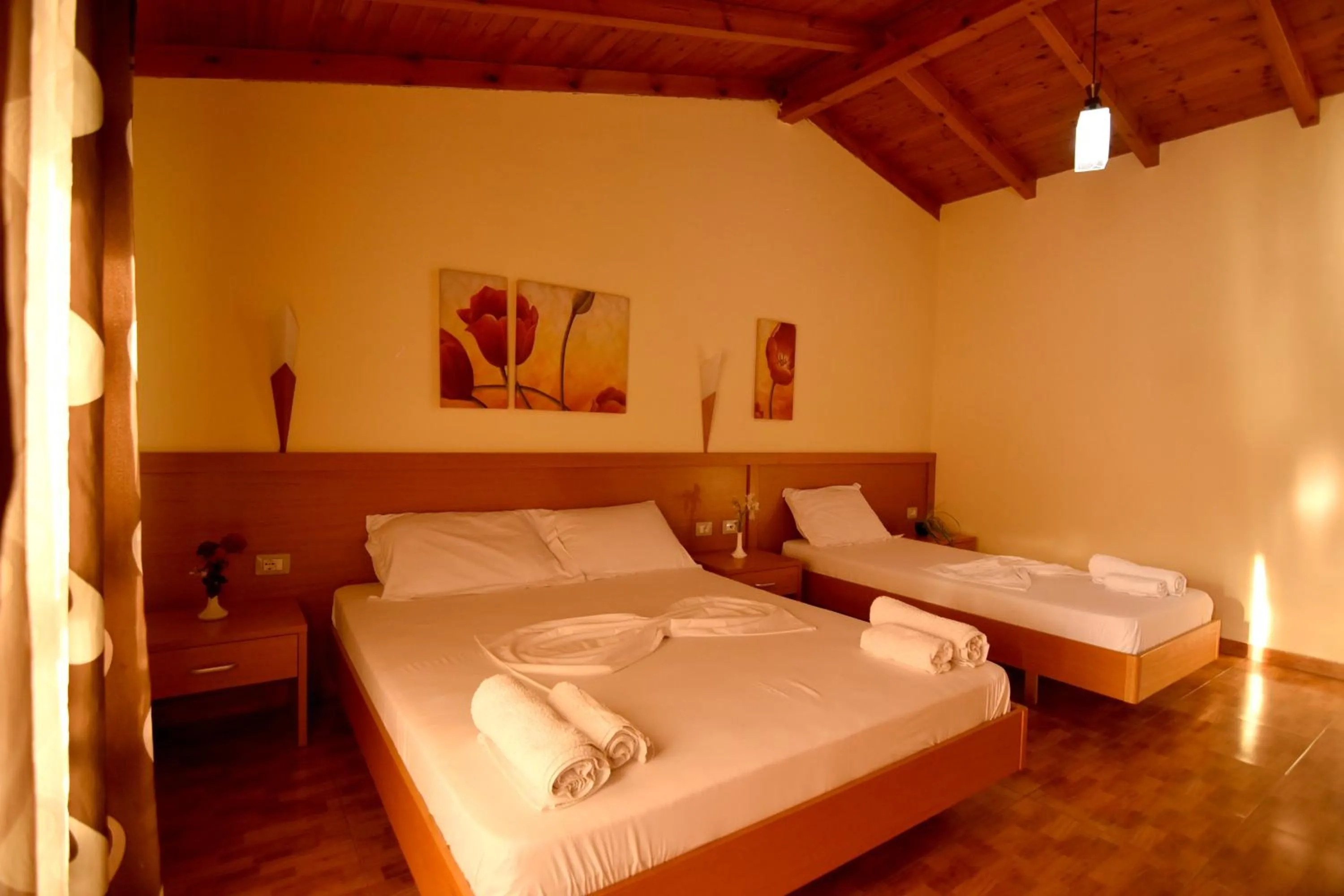 Hotel Ramosaco, Radhimë, Vlorë