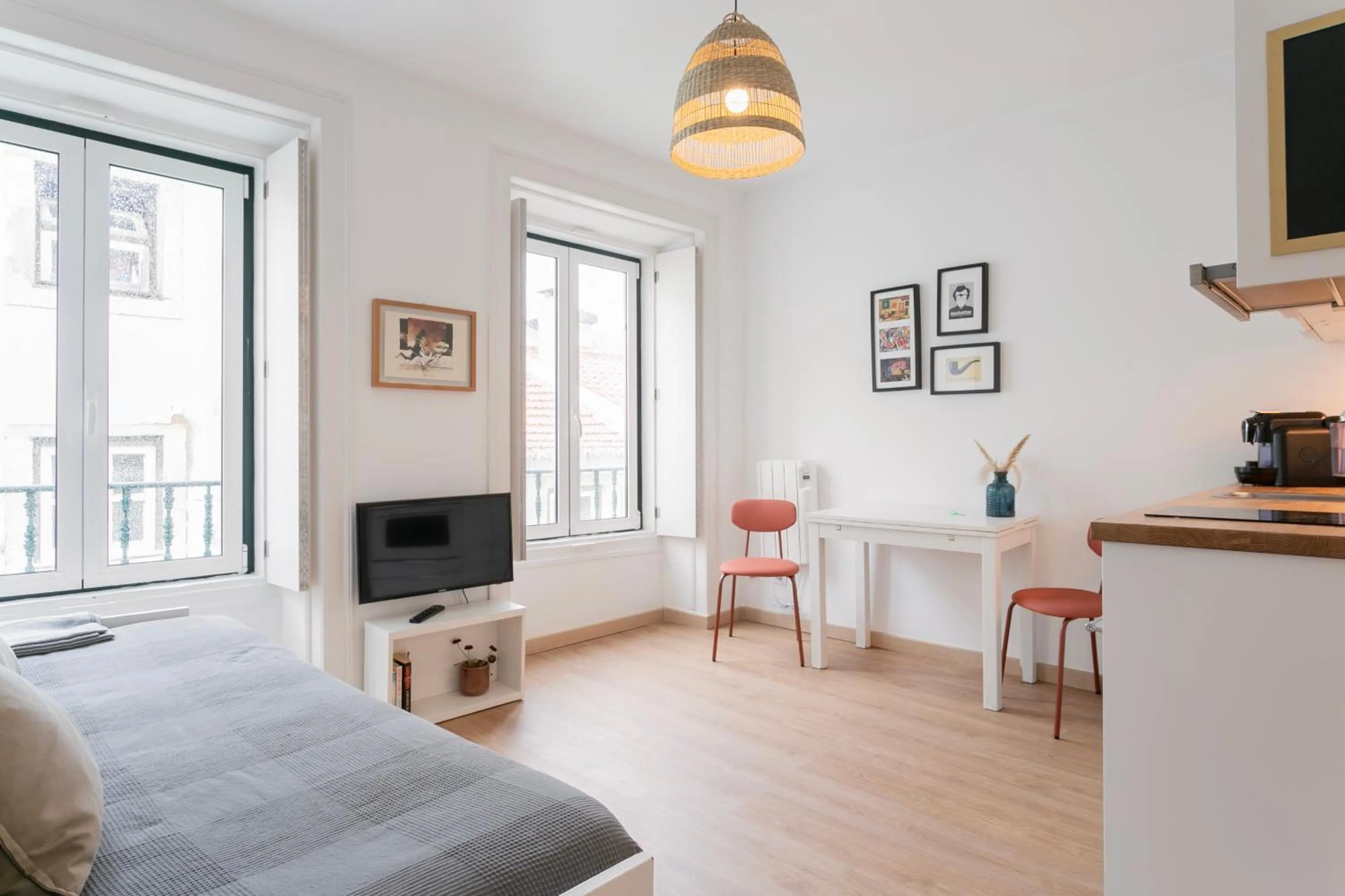 One-Bedroom Apartment (4 Adults) in Severa Apartments
