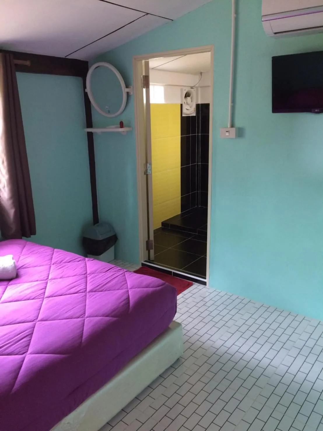 Bed in Meephawa Resort