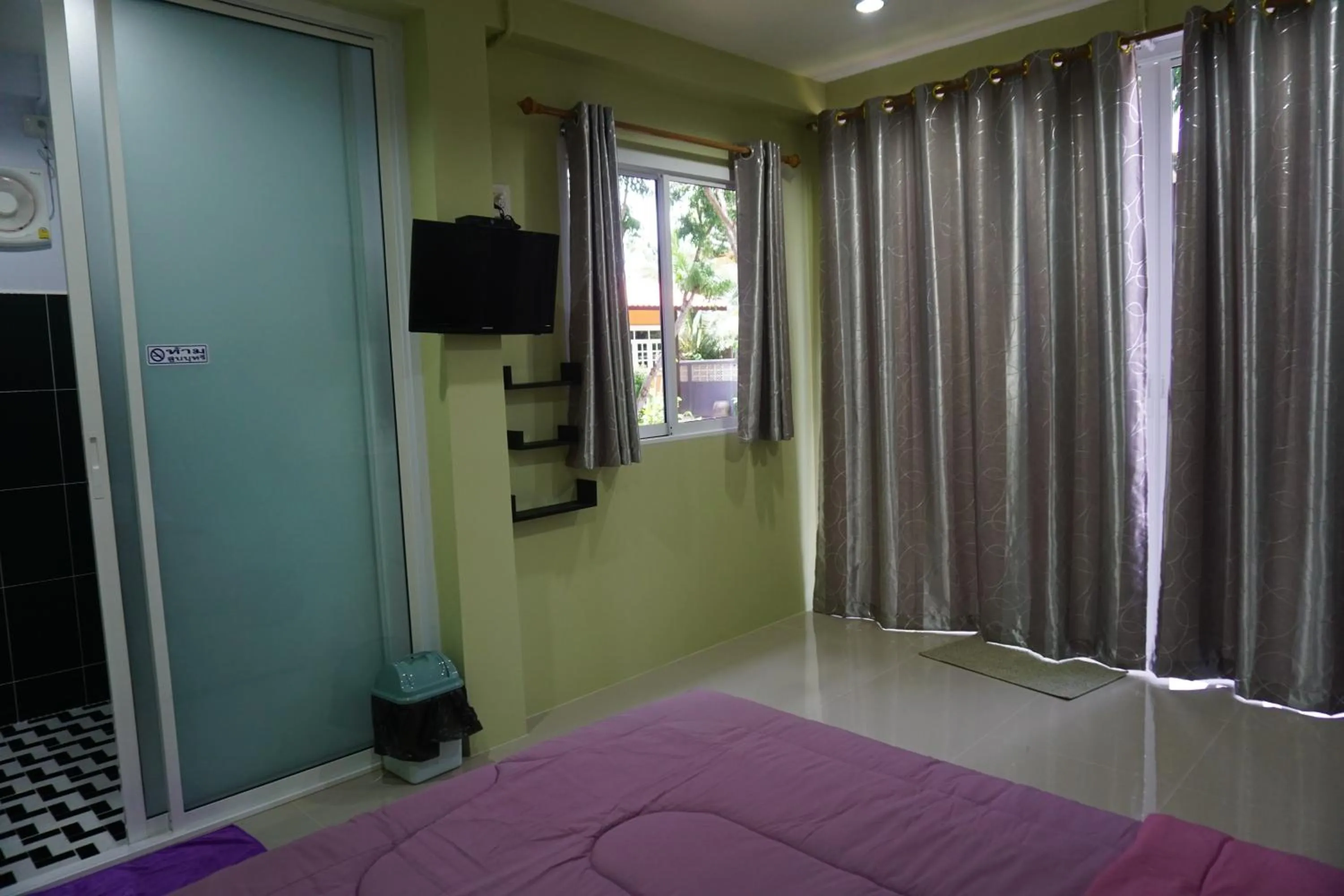 Bed in Meephawa Resort