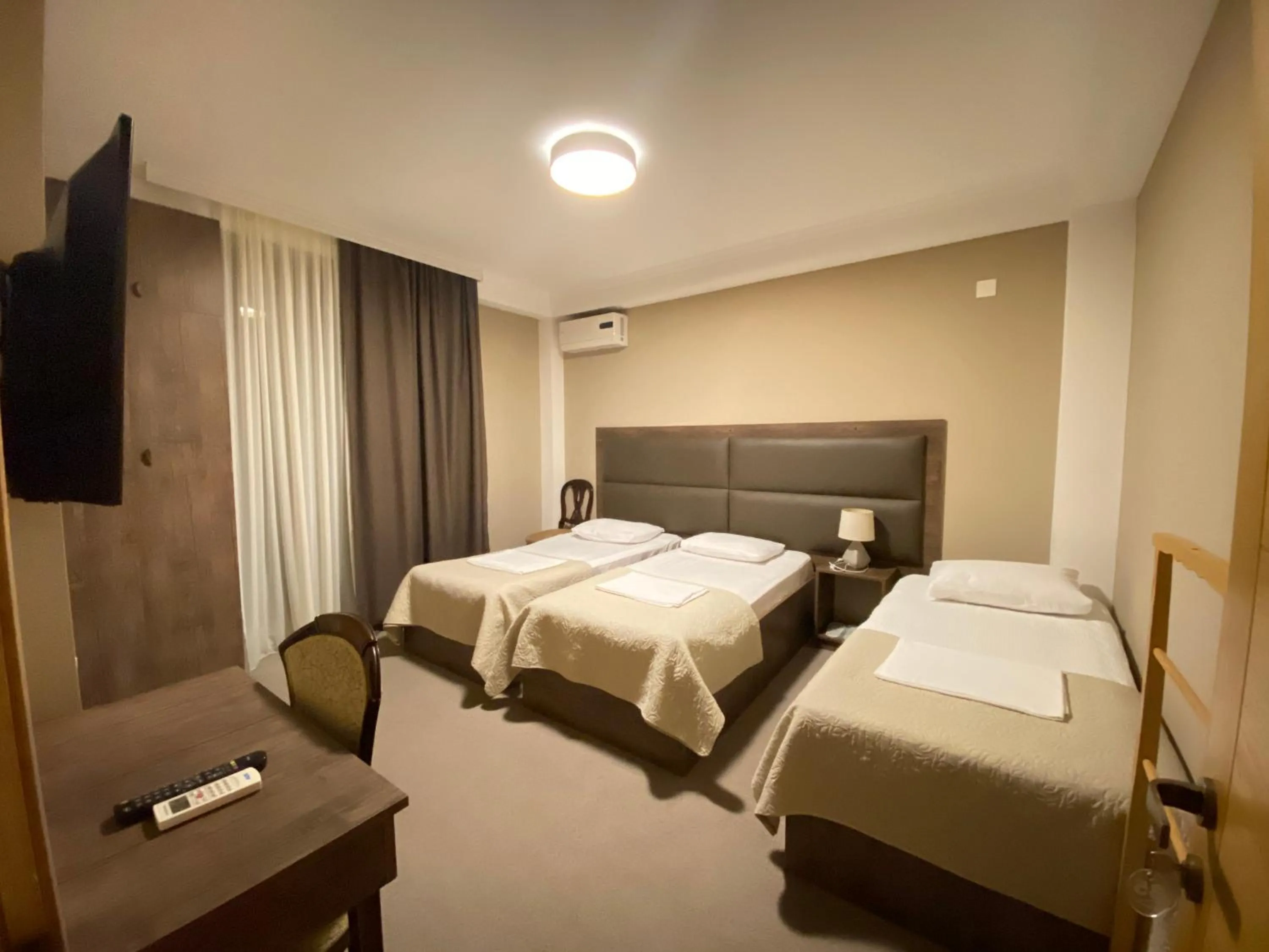 Triple Room with City View in Ponte