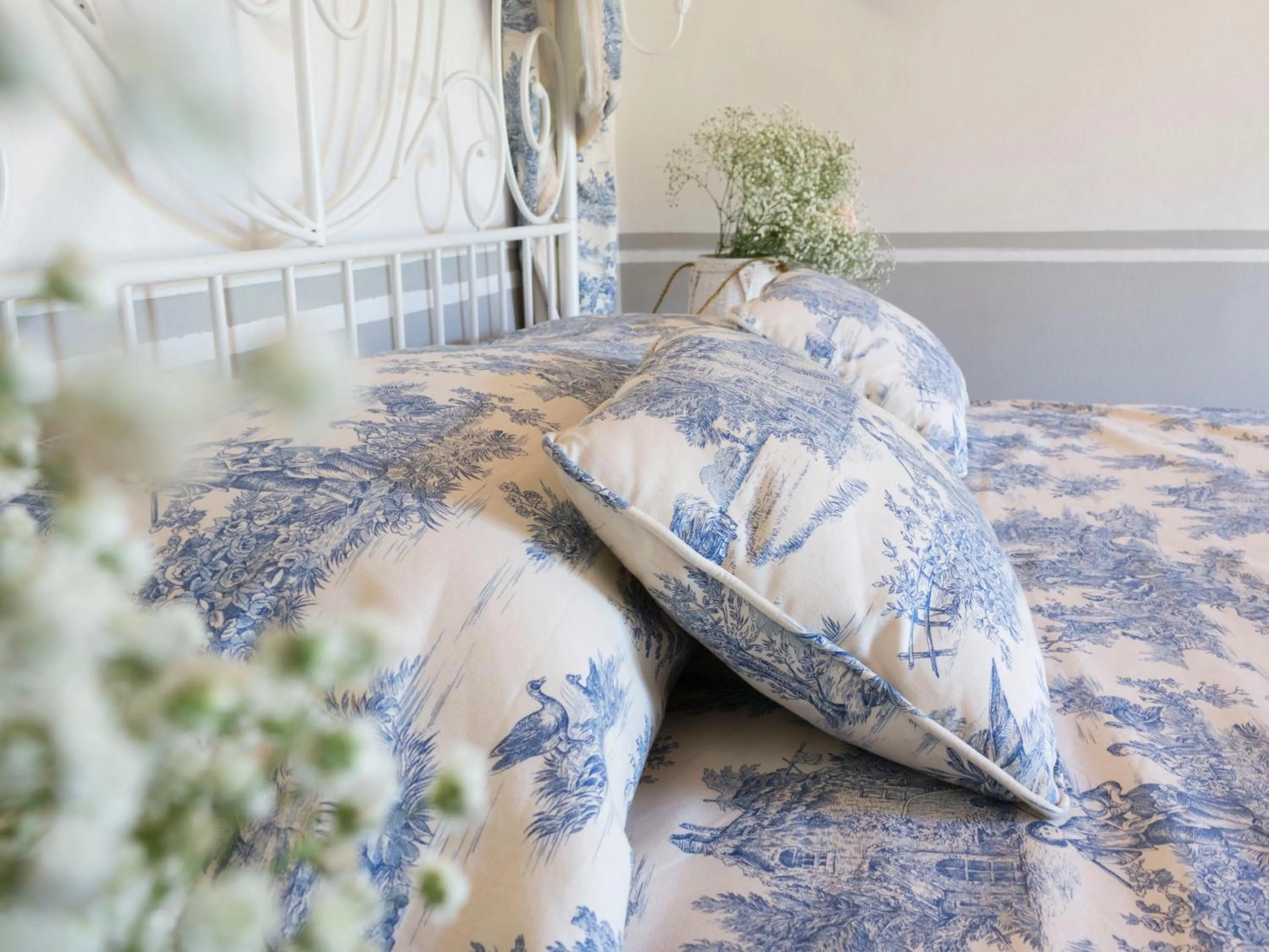 Bed in Casa Il Borghetto - Luxury Suites & Pool