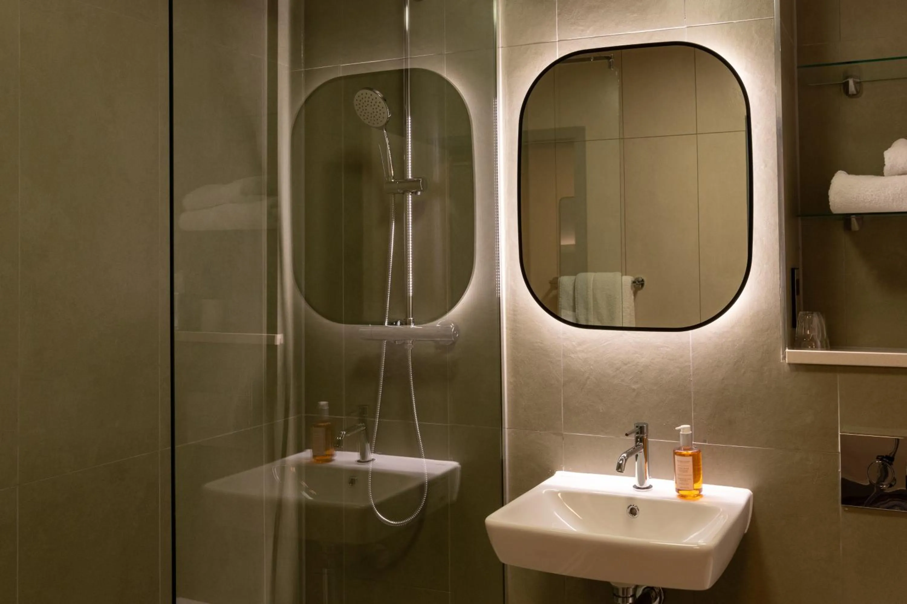 Warwick Conferences - Scarman