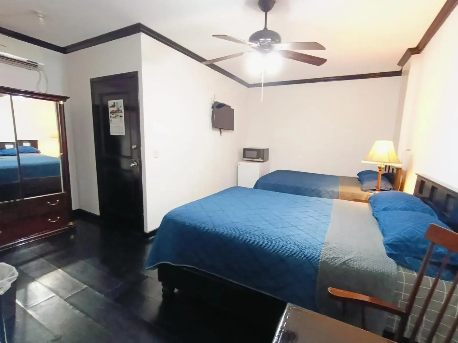 Studio (4 Adults) in Hotel Garcias Suites, Linares Studio (4 Adults) in Hotel Garcias Suites, Linares