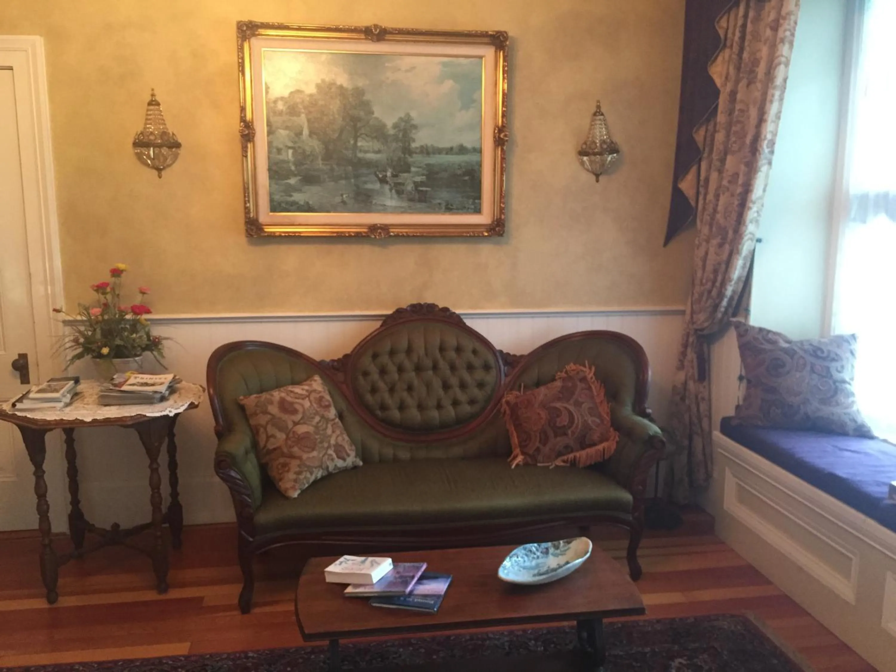 Living room in The Whitmore Inn