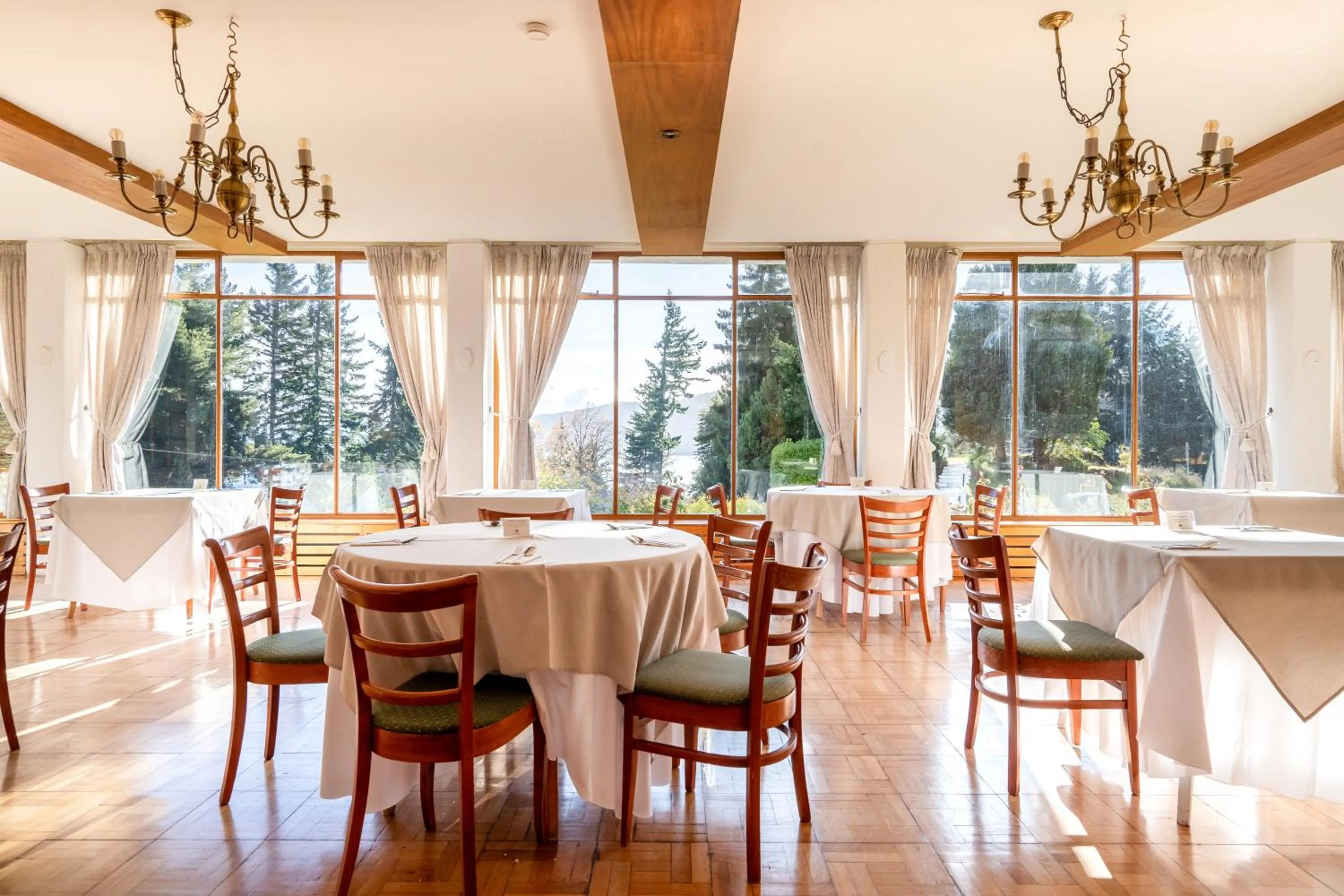 Restaurant/places to eat in Gran Hotel Panamericano