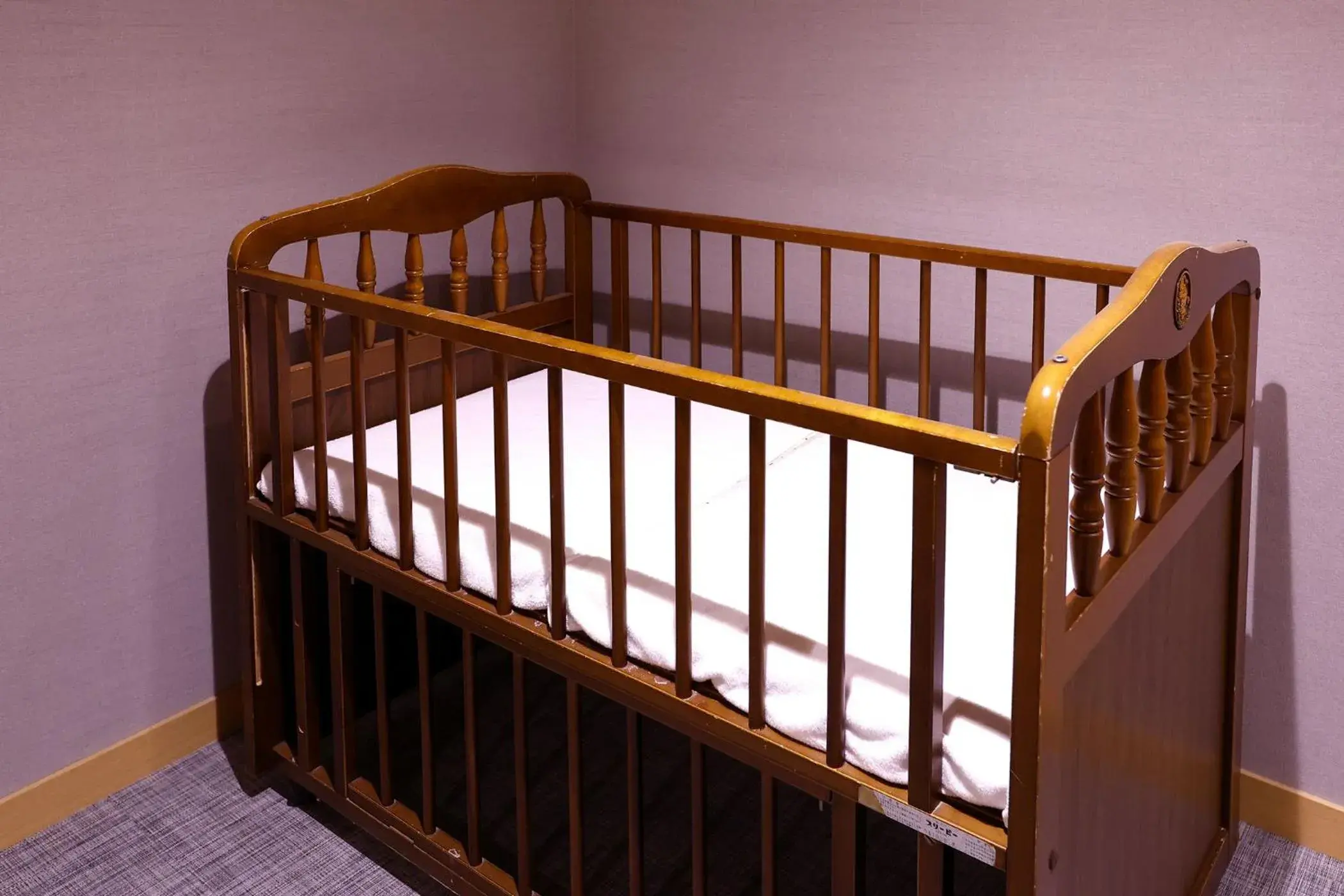 cot, Bed in Ooedo Onsen Monogatari Premium Yamashitaya cot, Bed in Ooedo Onsen Monogatari Premium Yamashitaya