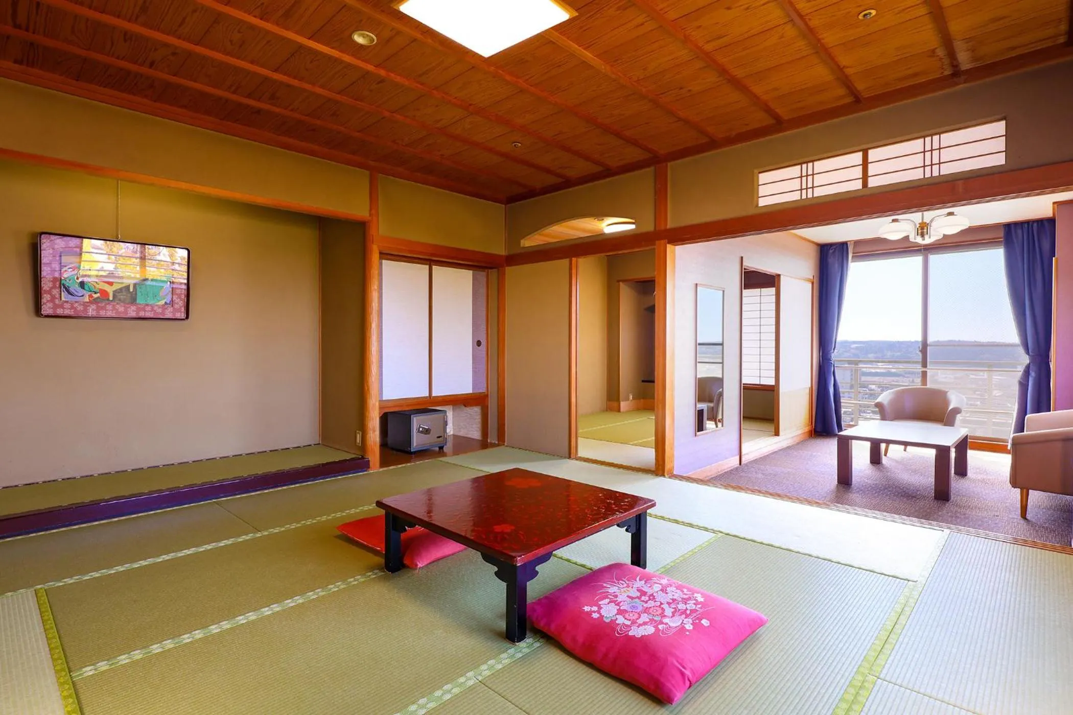 Photo of the whole room in Ooedo Onsen Monogatari Premium Yamashitaya