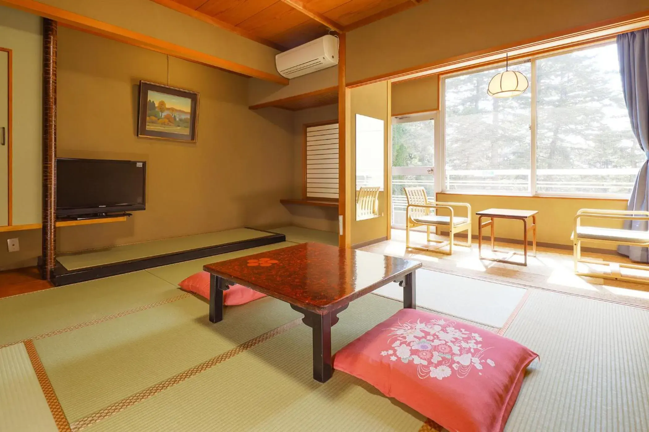Economy Japanese-Style-Room with 8 Tatami mats - single occupancy - Non-Smoking - Shared Bathroom in Ooedo Onsen Monogatari Premium Yamashitaya Economy Japanese-Style-Room with 8 Tatami mats - single occupancy - Non-Smoking - Shared Bathroom in Ooedo Onsen Monogatari Premium Yamashitaya