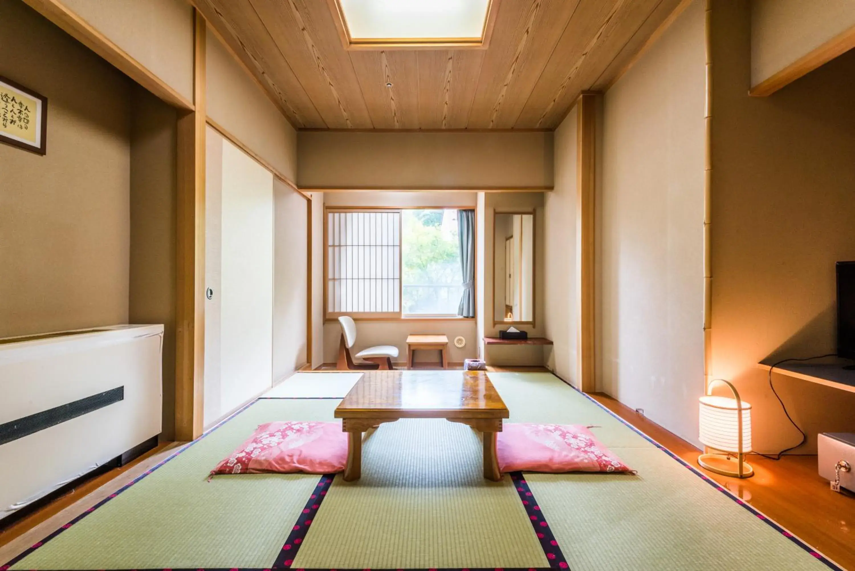 Economy Japanese-Style-Room 9 sqm(Main Building) - Indoor Bath - Non-Smoking in Ooedo Onsen Monogatari Masuya Economy Japanese-Style-Room 9 sqm(Main Building) - Indoor Bath - Non-Smoking in Ooedo Onsen Monogatari Masuya