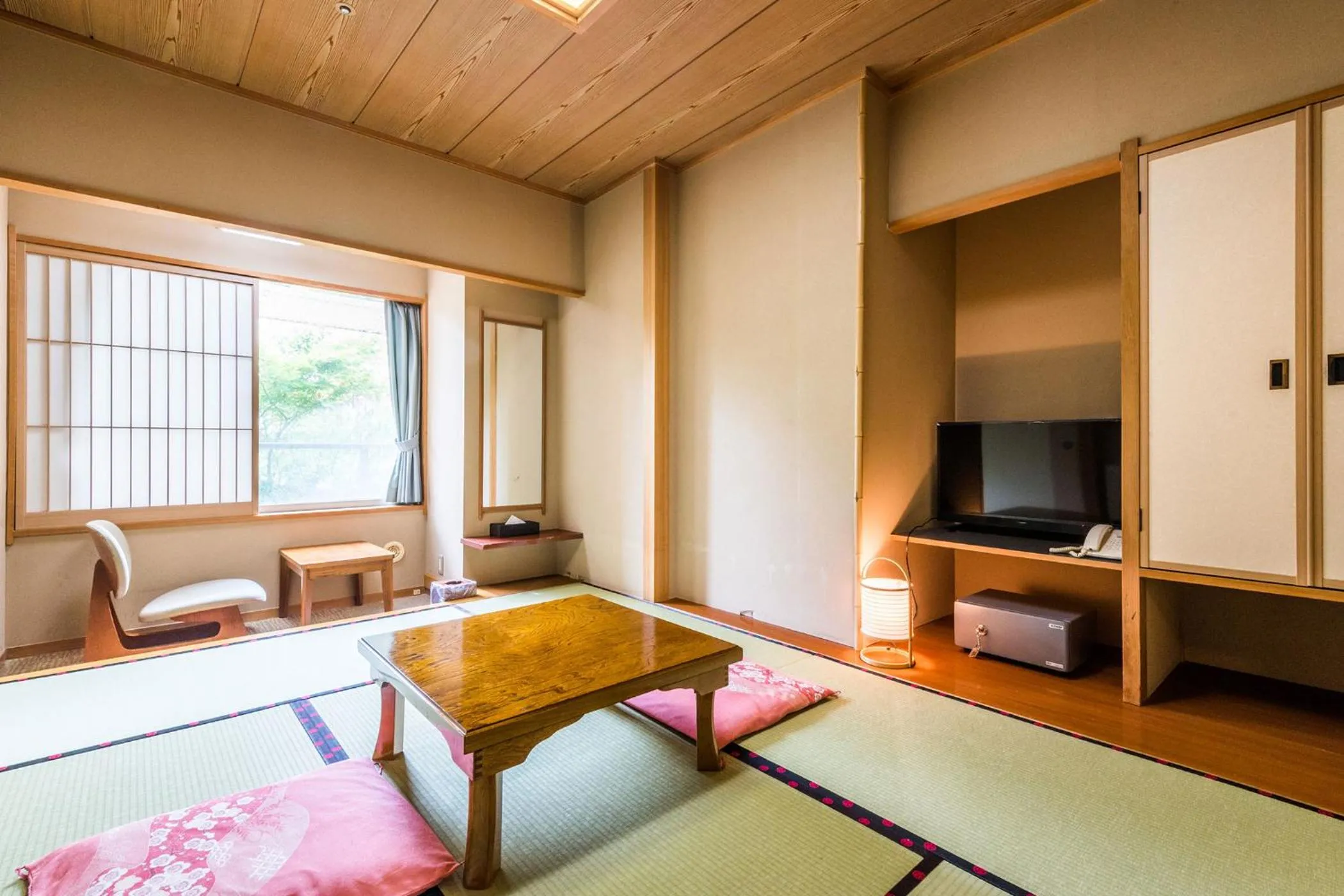 Photo of the whole room in Ooedo Onsen Monogatari Masuya