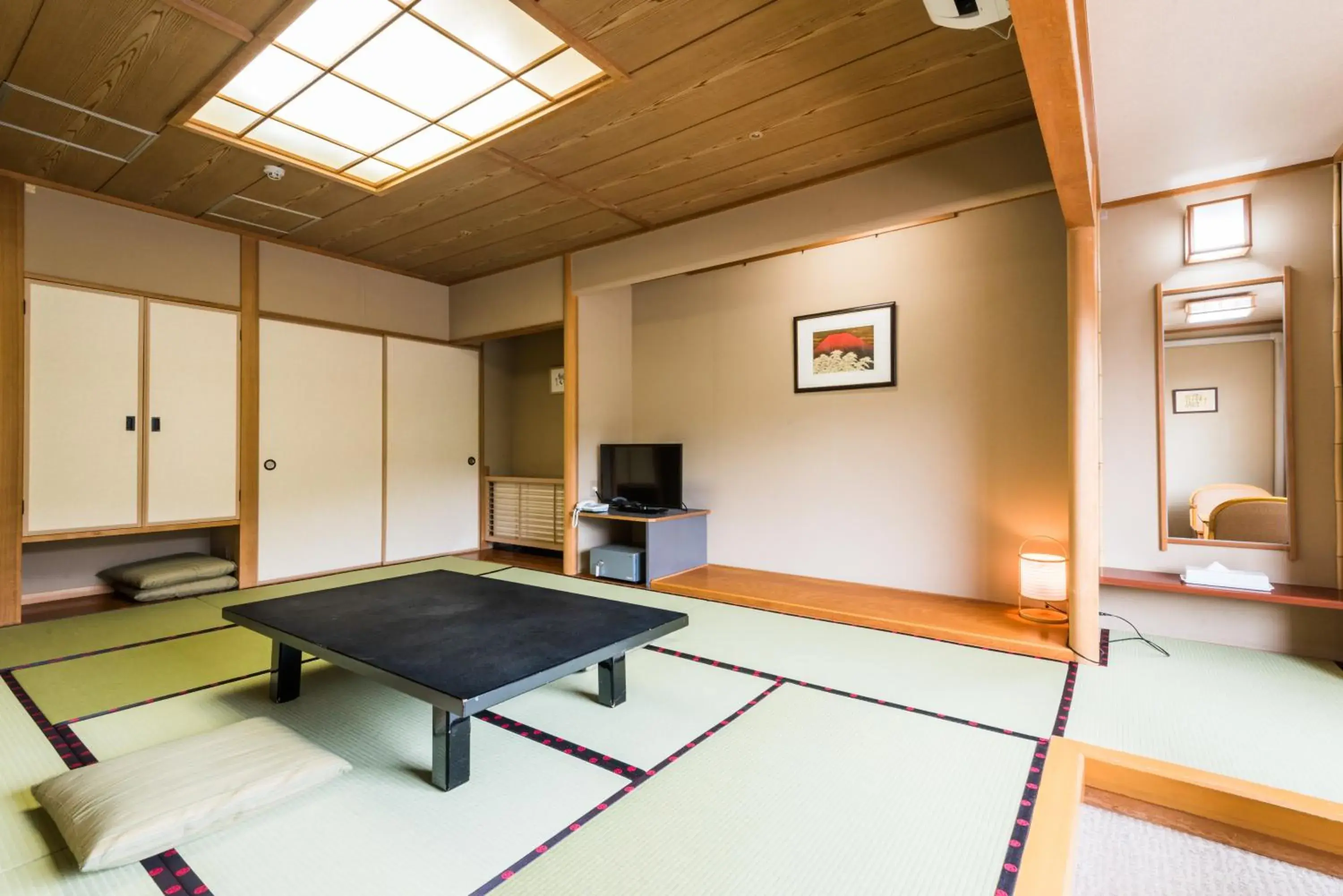 Superior Japanese-Style-Room 16 sqm(New Building) - single occupancy - Indoor Bath - Non-Smoking in Ooedo Onsen Monogatari Masuya Superior Japanese-Style-Room 16 sqm(New Building) - single occupancy - Indoor Bath - Non-Smoking in Ooedo Onsen Monogatari Masuya