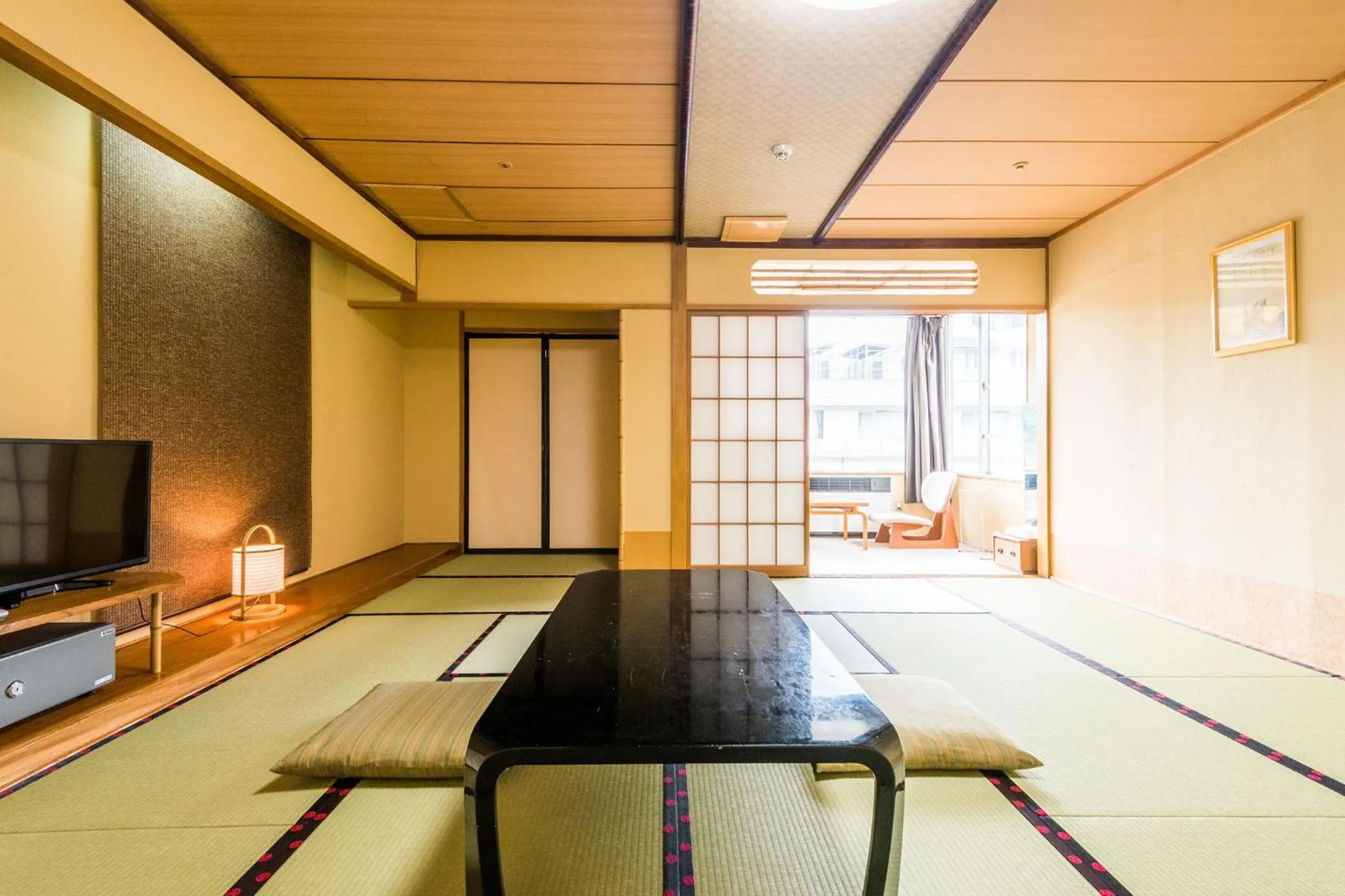 Photo of the whole room in Ooedo Onsen Monogatari Masuya