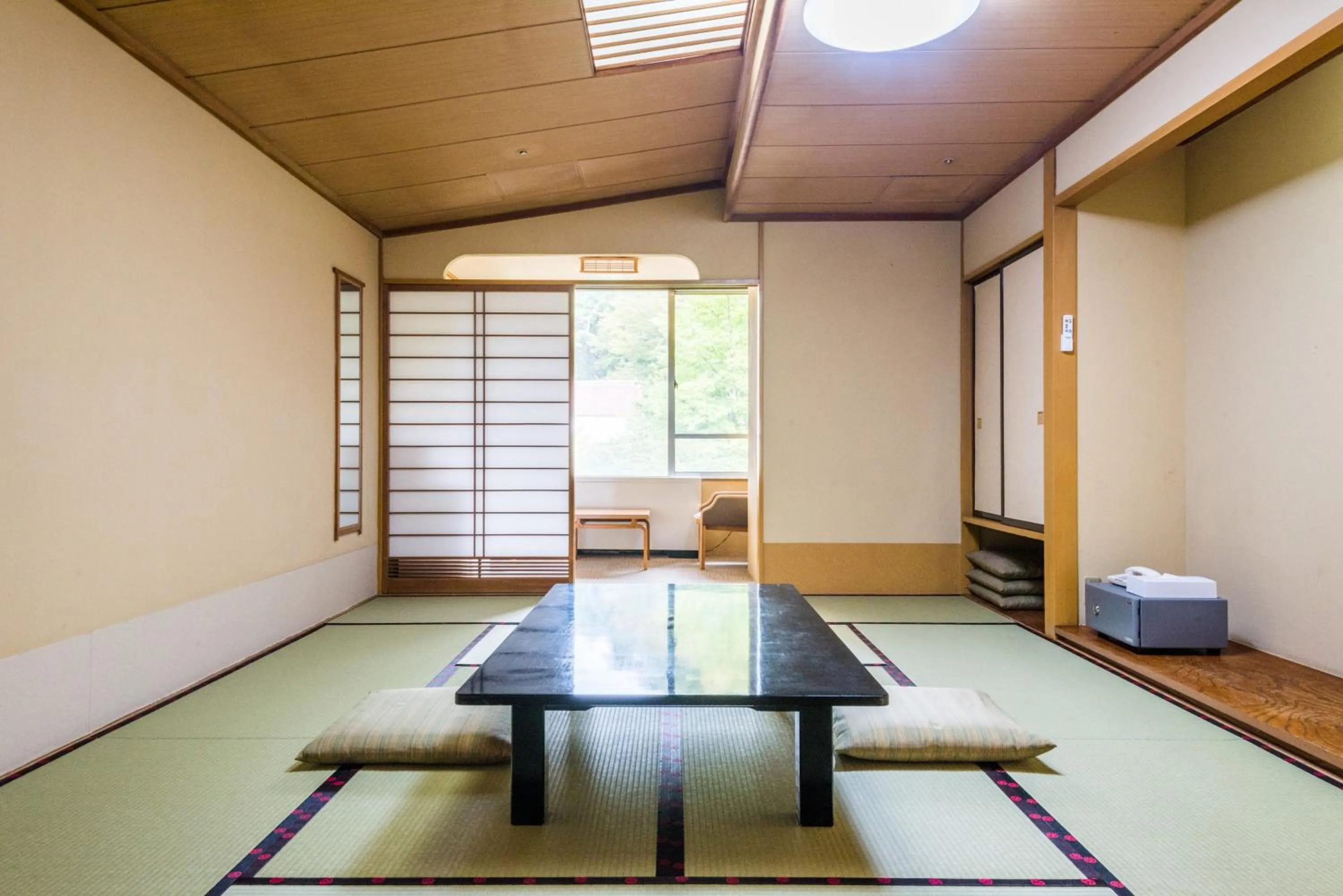 Photo of the whole room in Ooedo Onsen Monogatari Masuya