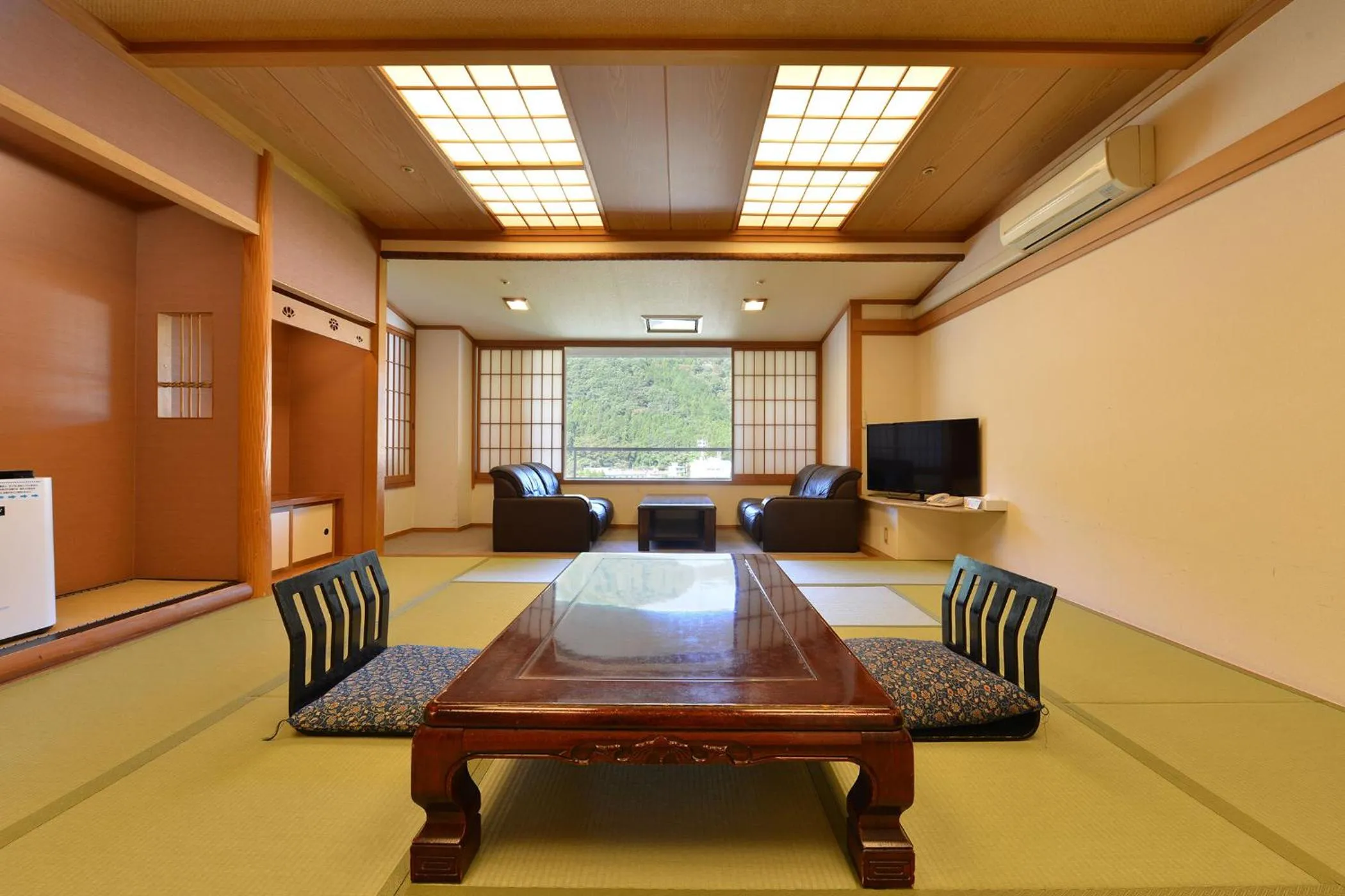 Ooedo Onsen Monogatari Hotel Kinugawa Gyoen