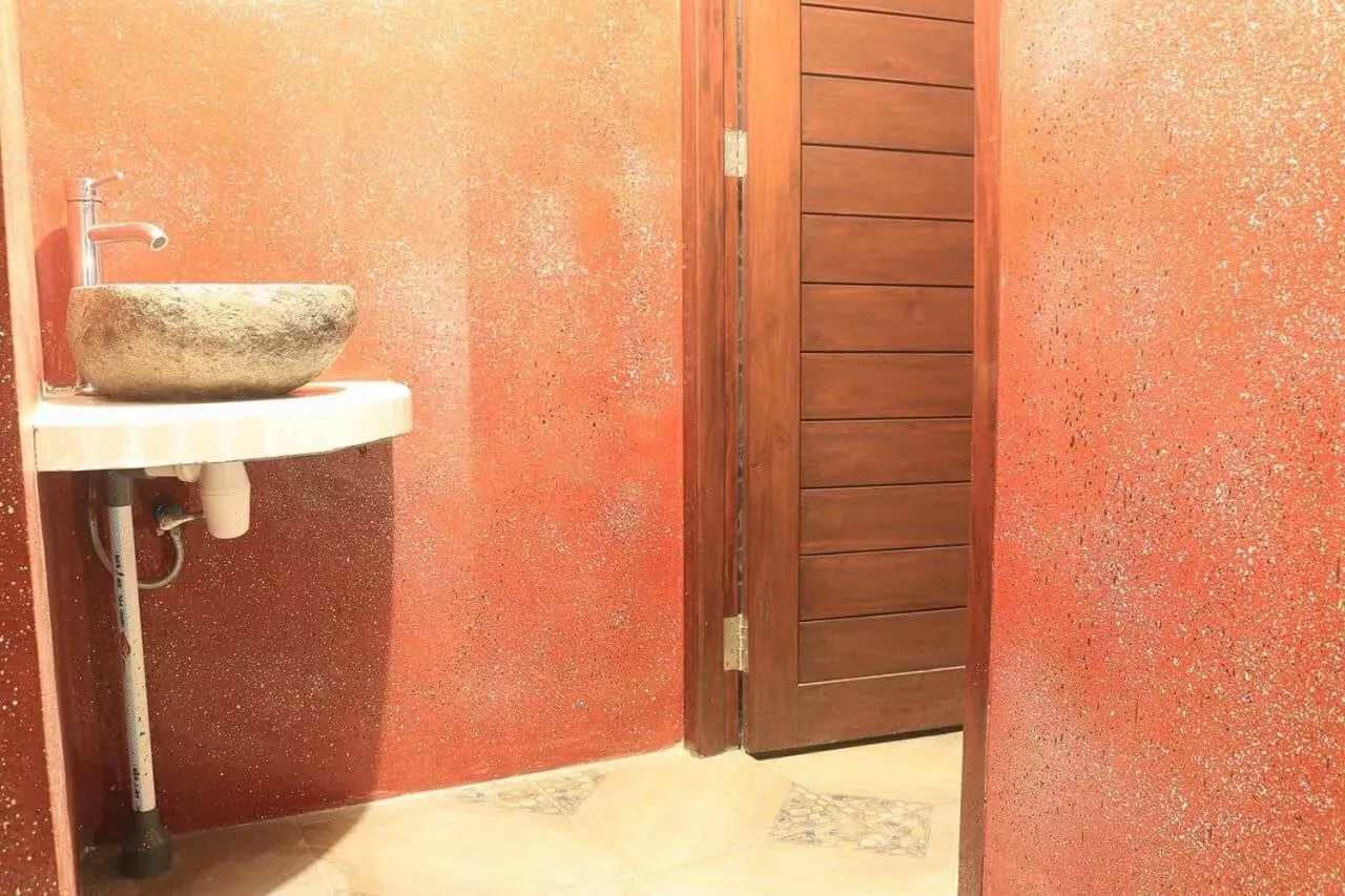 Reynold Artha Guest House