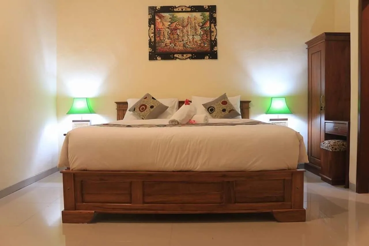 Reynold Artha Guest House