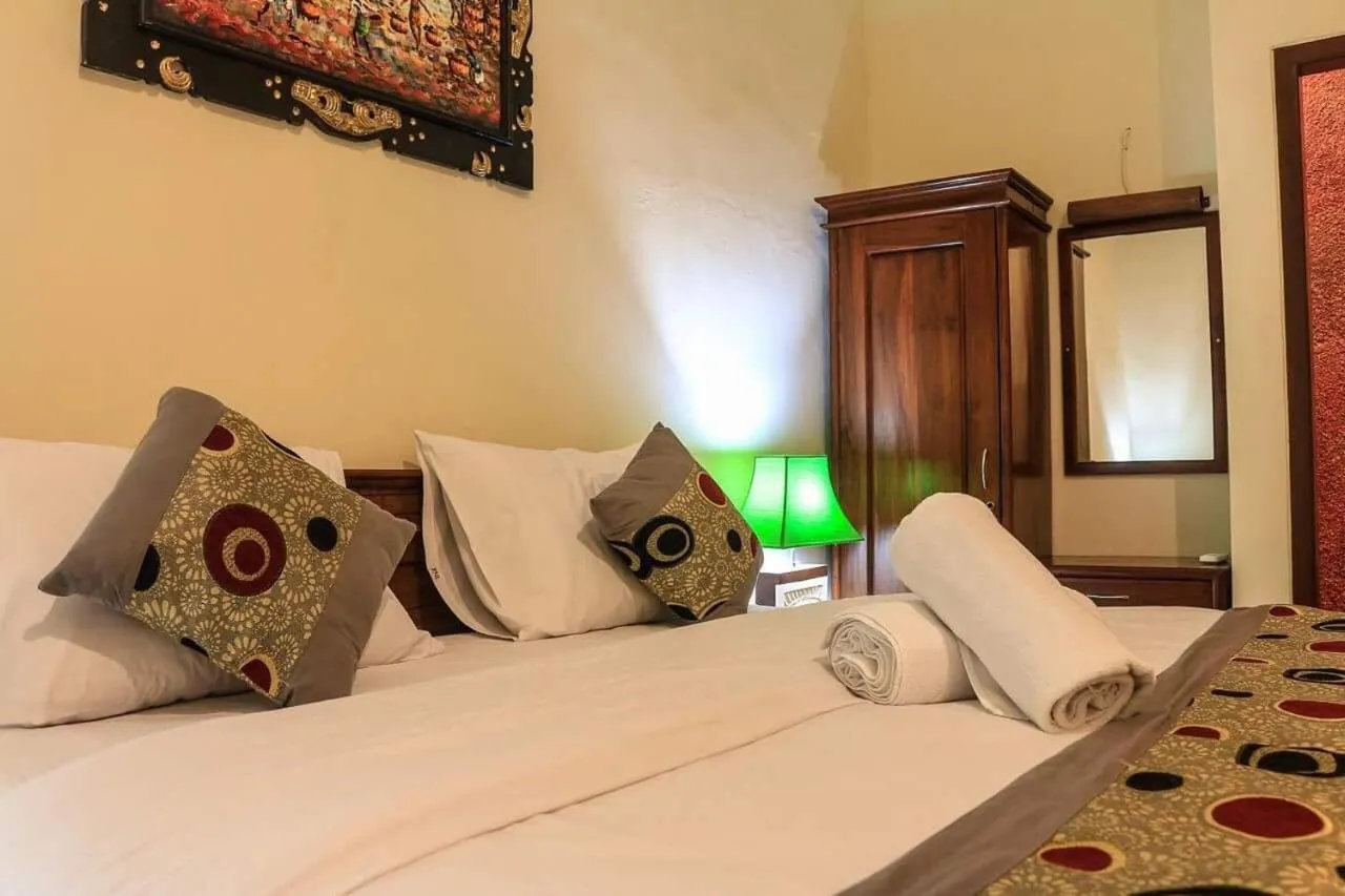 Reynold Artha Guest House