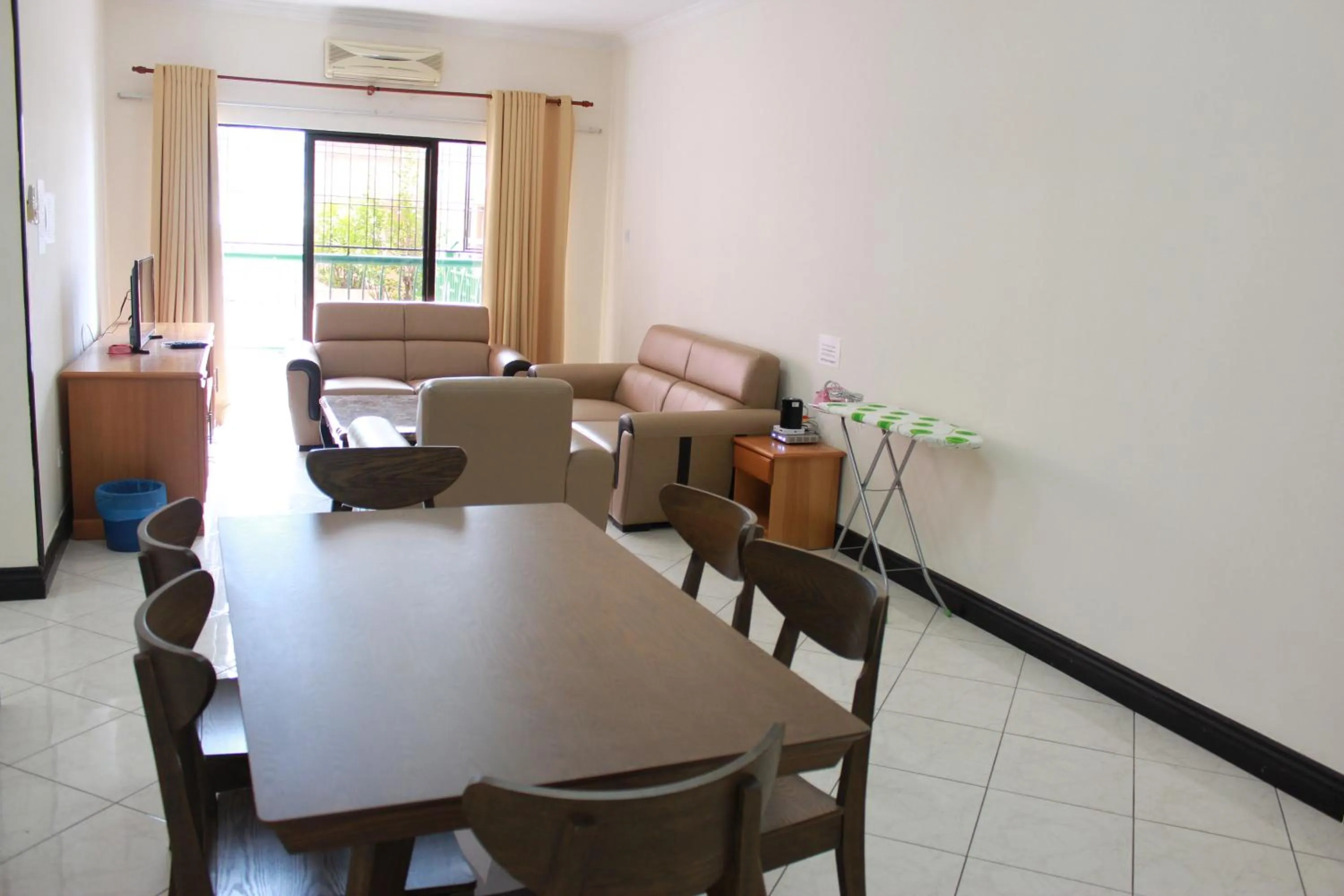 Photo of the whole room in Homestay Marina Court Resort