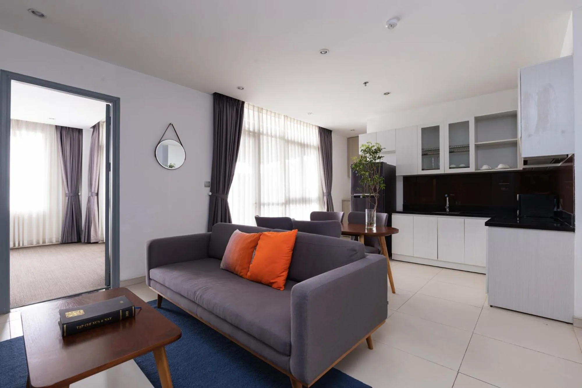 Kitchen or kitchenette in Đô Thành Residence by DDH