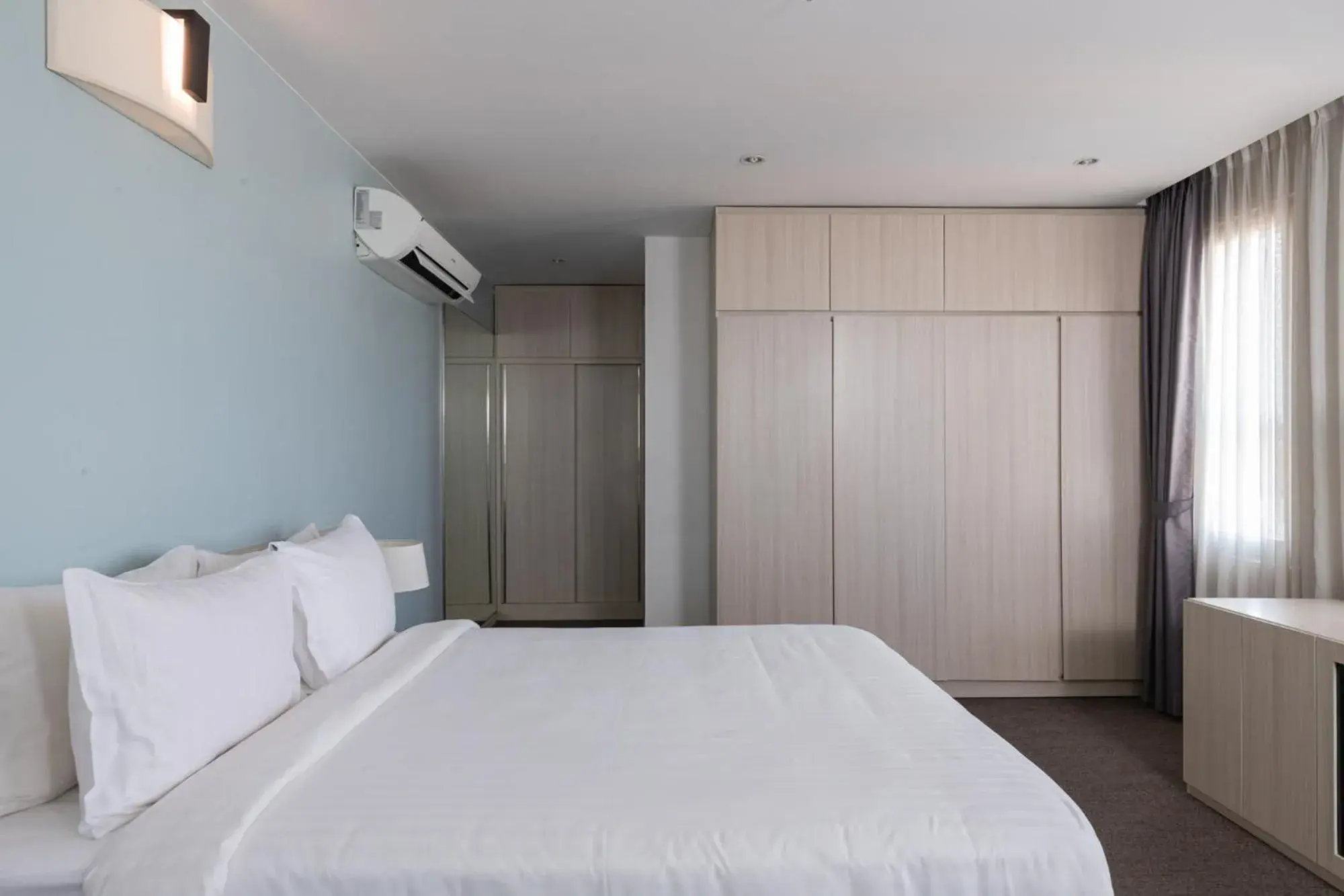 Bed in Đô Thành Residence by DDH Bed in Đô Thành Residence by DDH