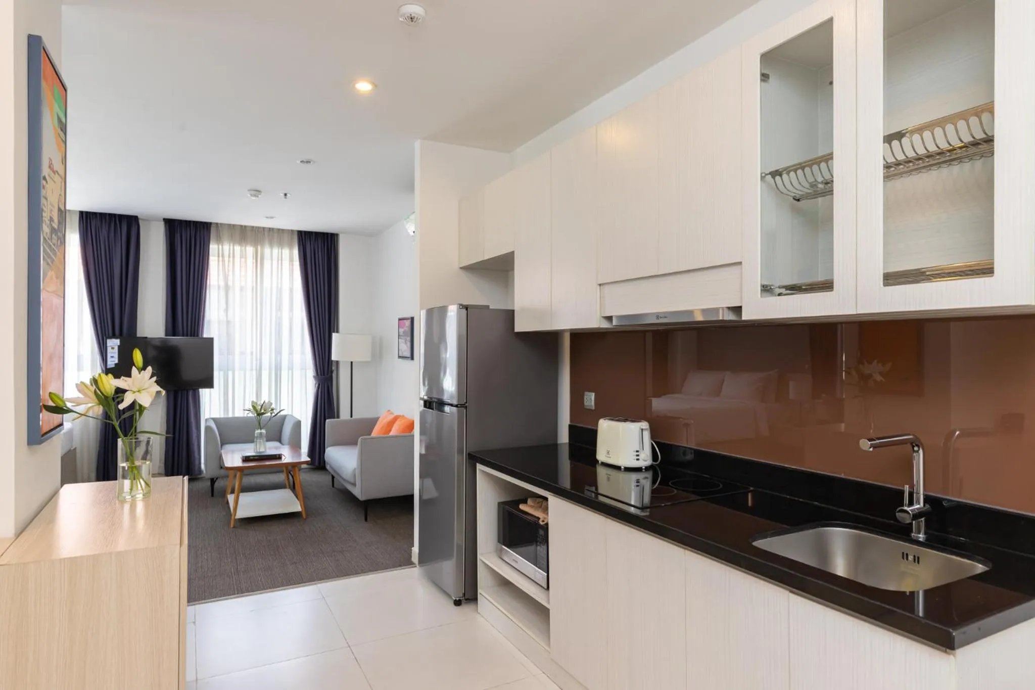 Kitchen or kitchenette in Đô Thành Residence by DDH