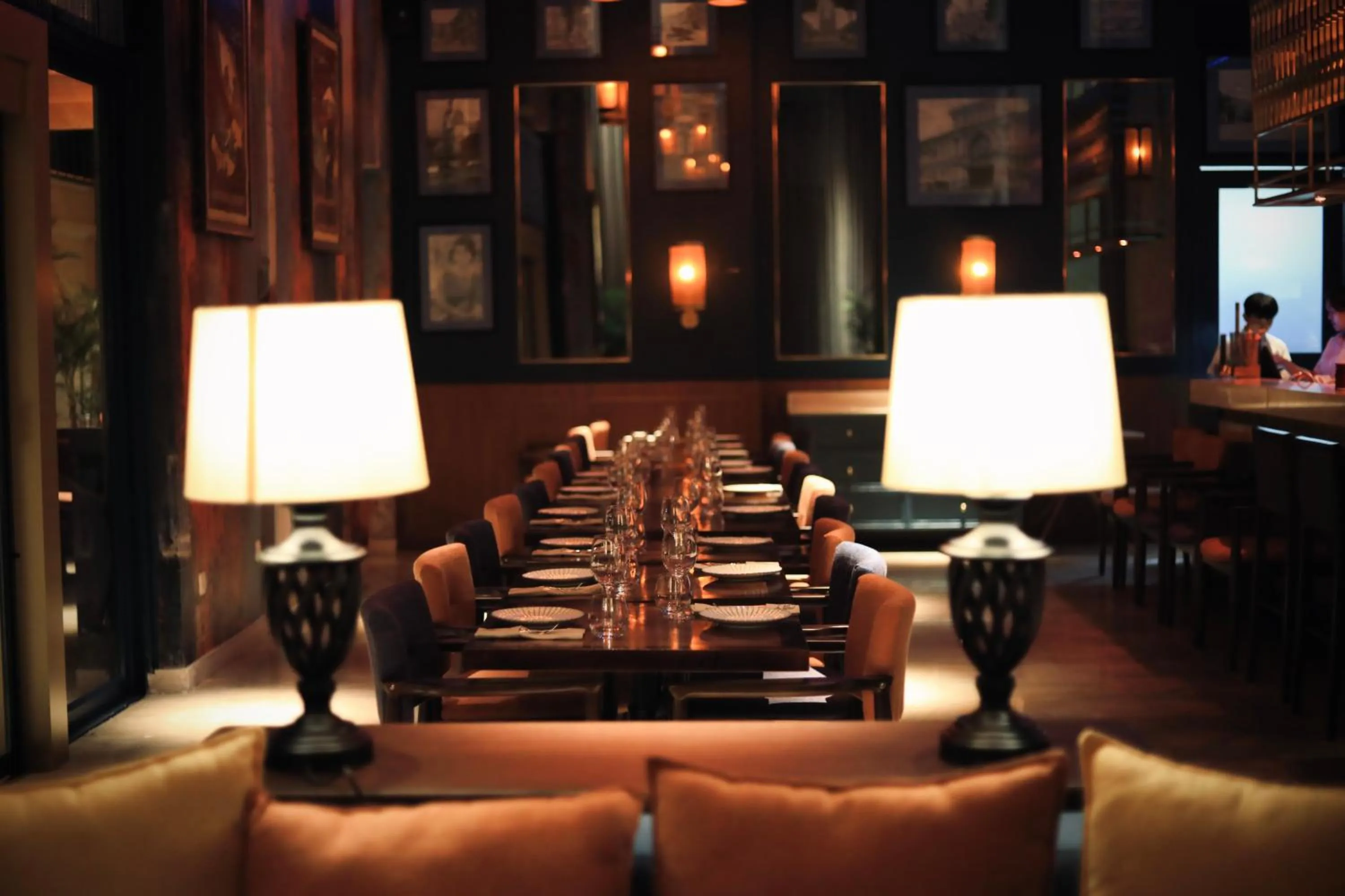 Restaurant/places to eat in Đô Thành Residence by DDH