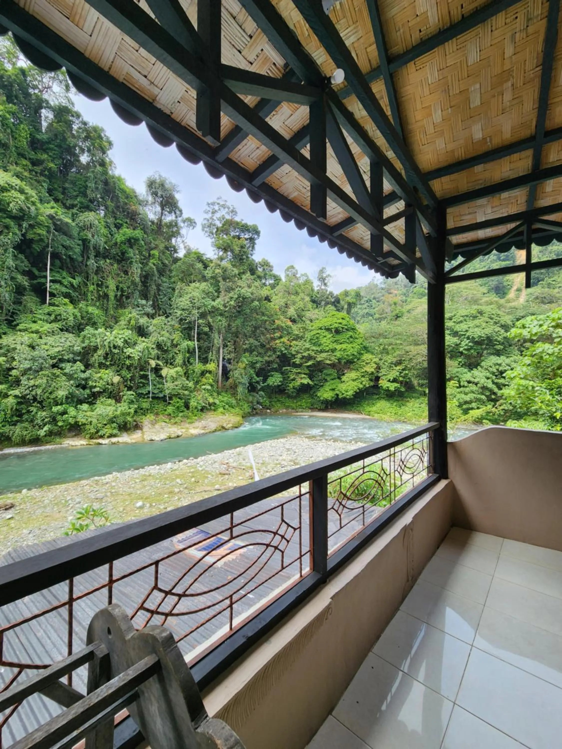 Jungle Inn Bukit lawang