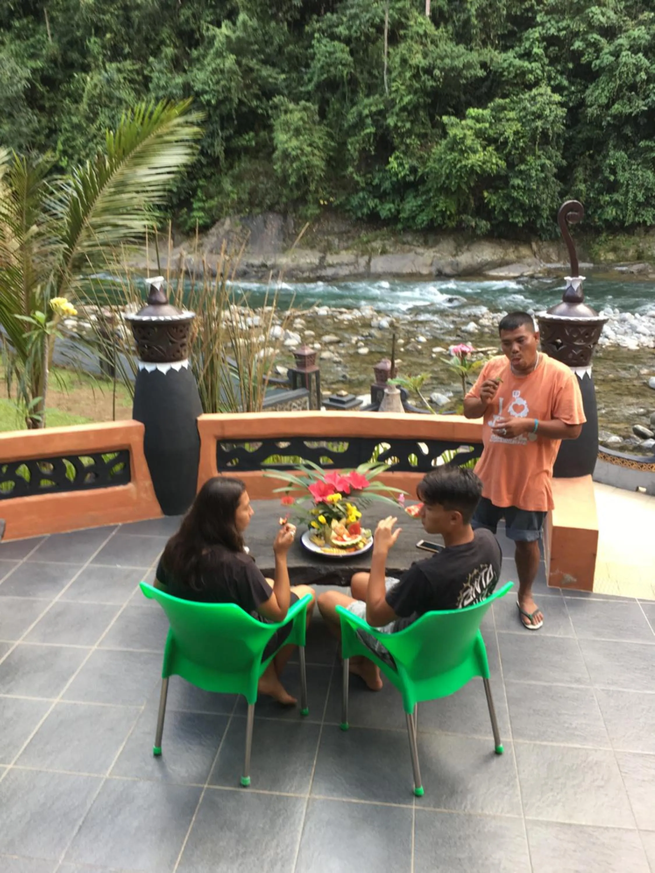 Restaurant/places to eat in Jungle Inn Bukit lawang