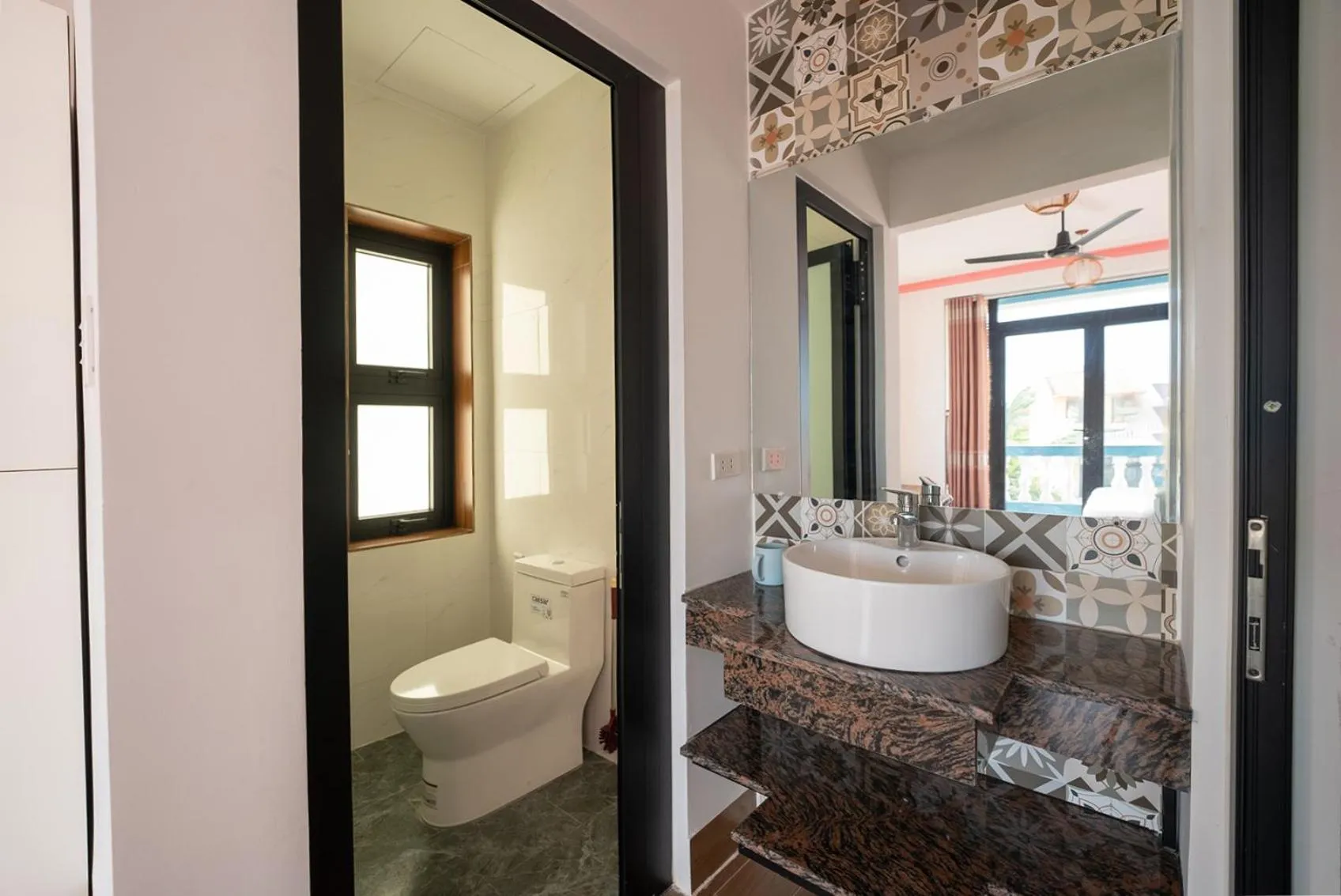 Bathroom in Hung Do Beach Homestay